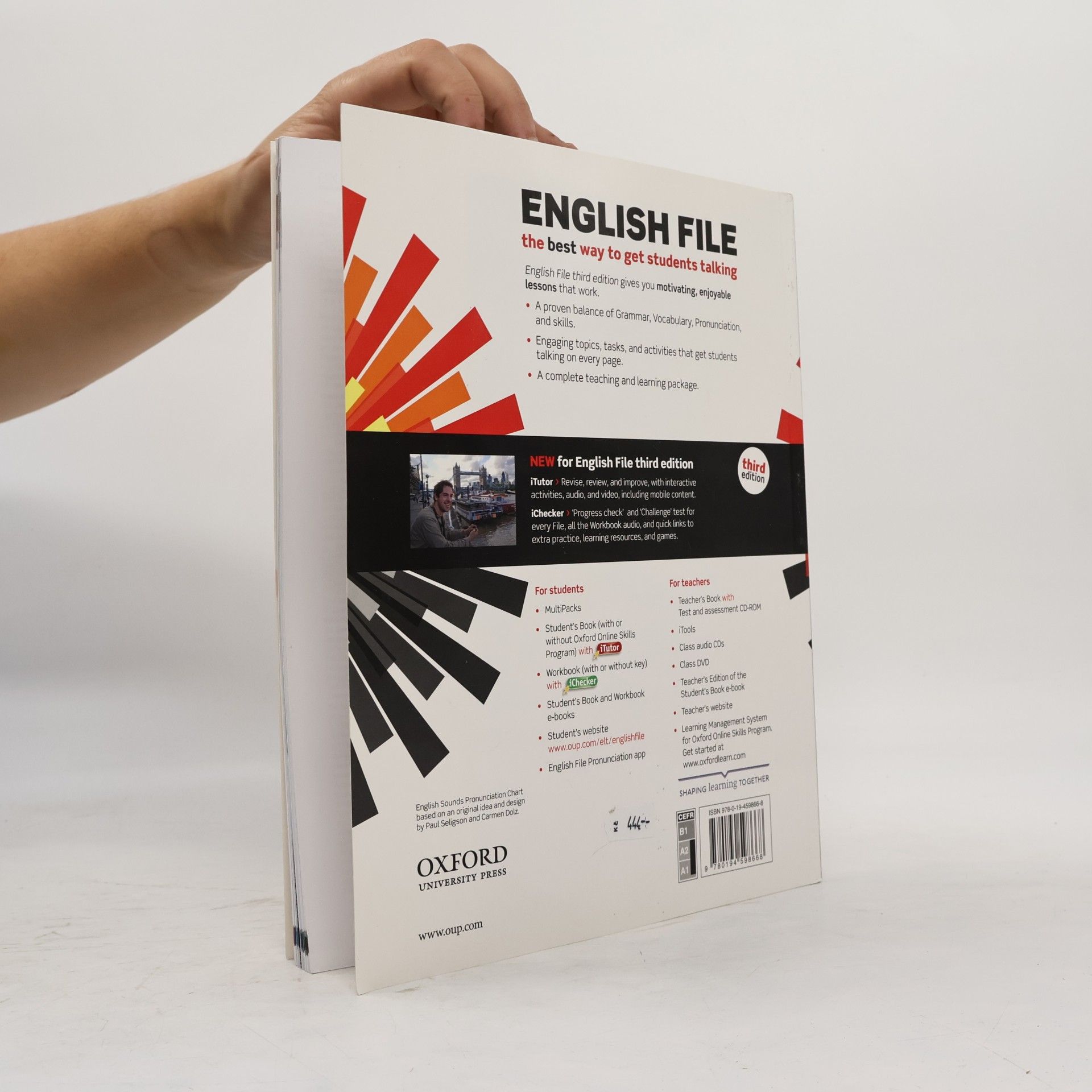 Christina Latham-Koenig English file : elementary student's book A