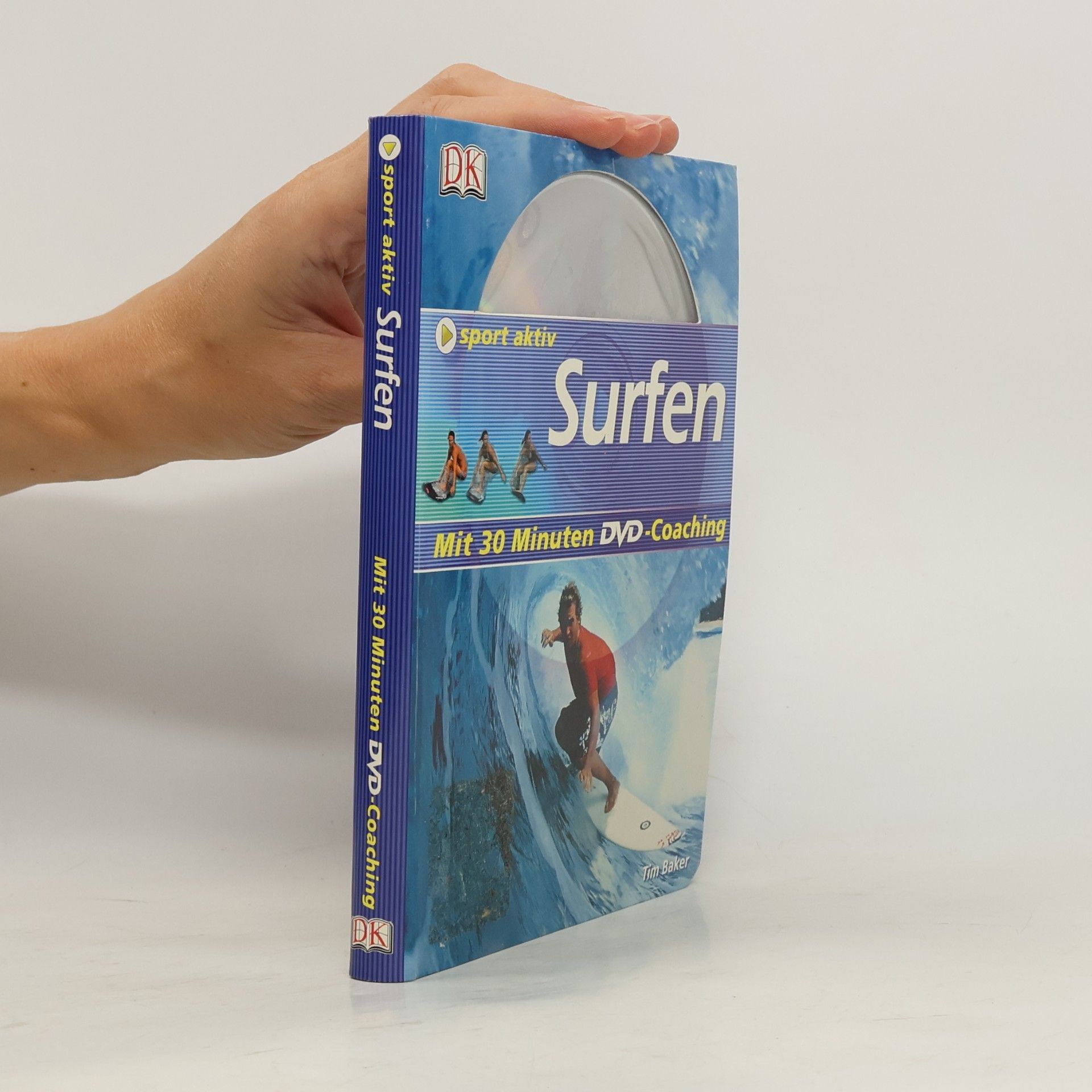 Tim Baker Surfen