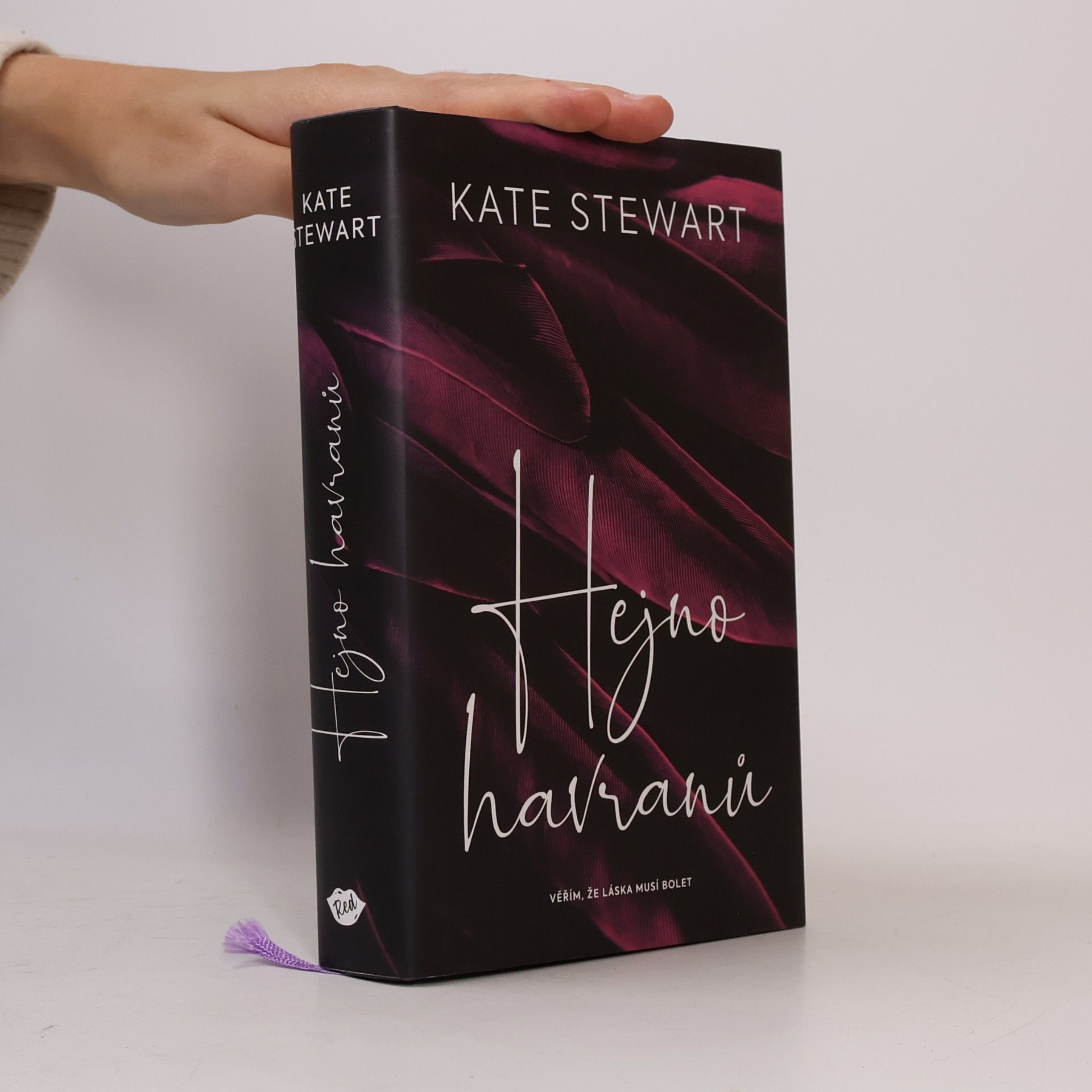 Kate Stewart Hejno havranů
