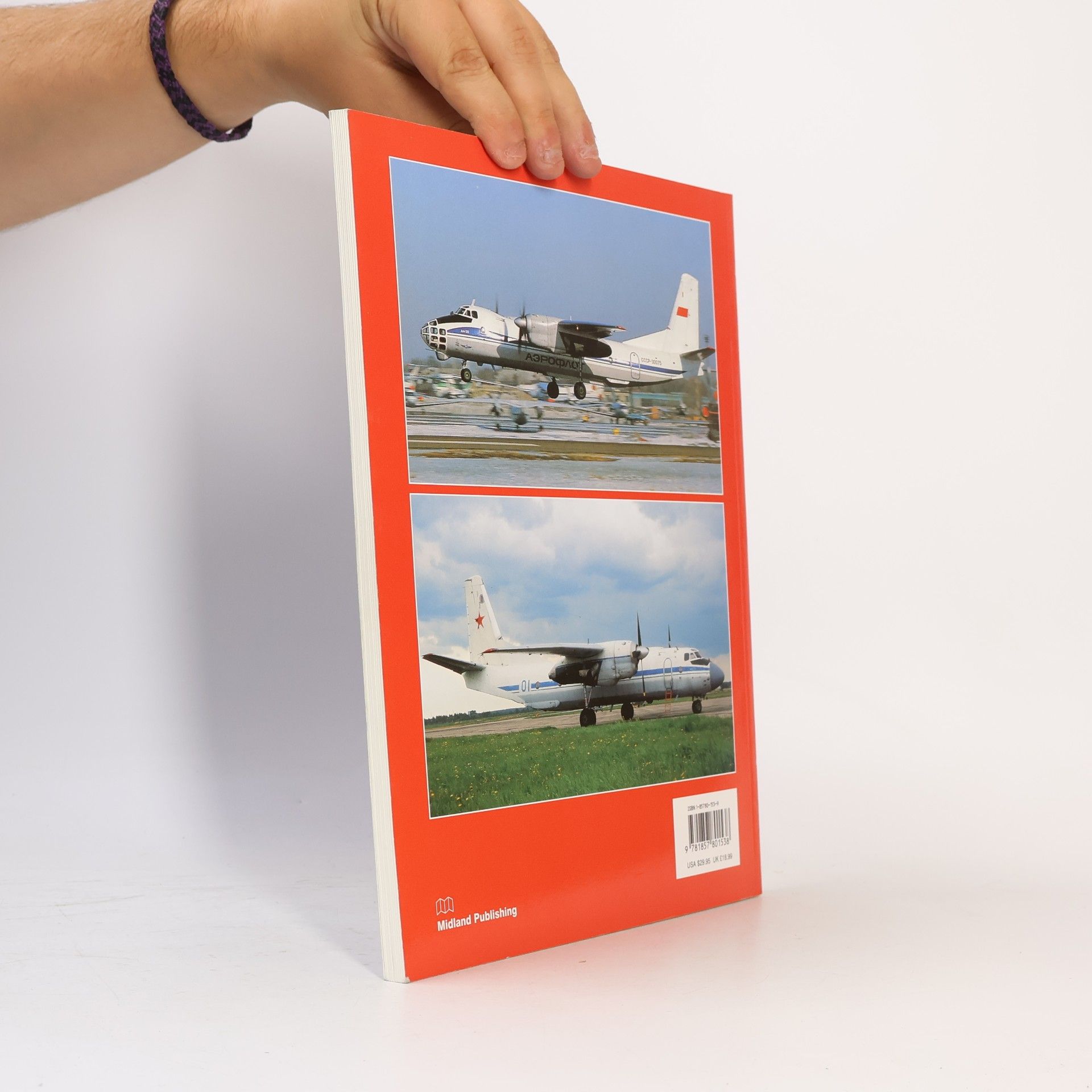 Jefim Gordon Red Star - 12: Antonov's Turboprop Twins