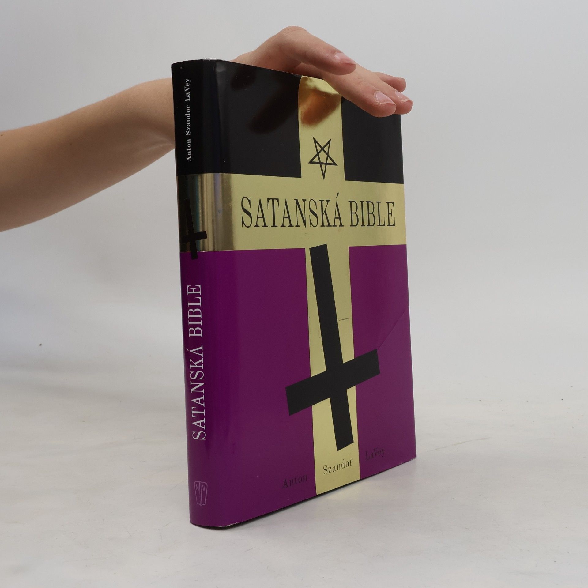Anton Szandor La Vey Satanská Bible