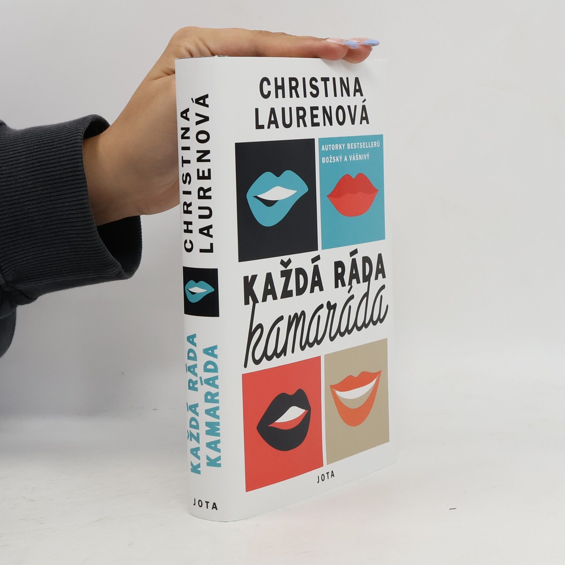 Christina Lauren Každá ráda kamaráda