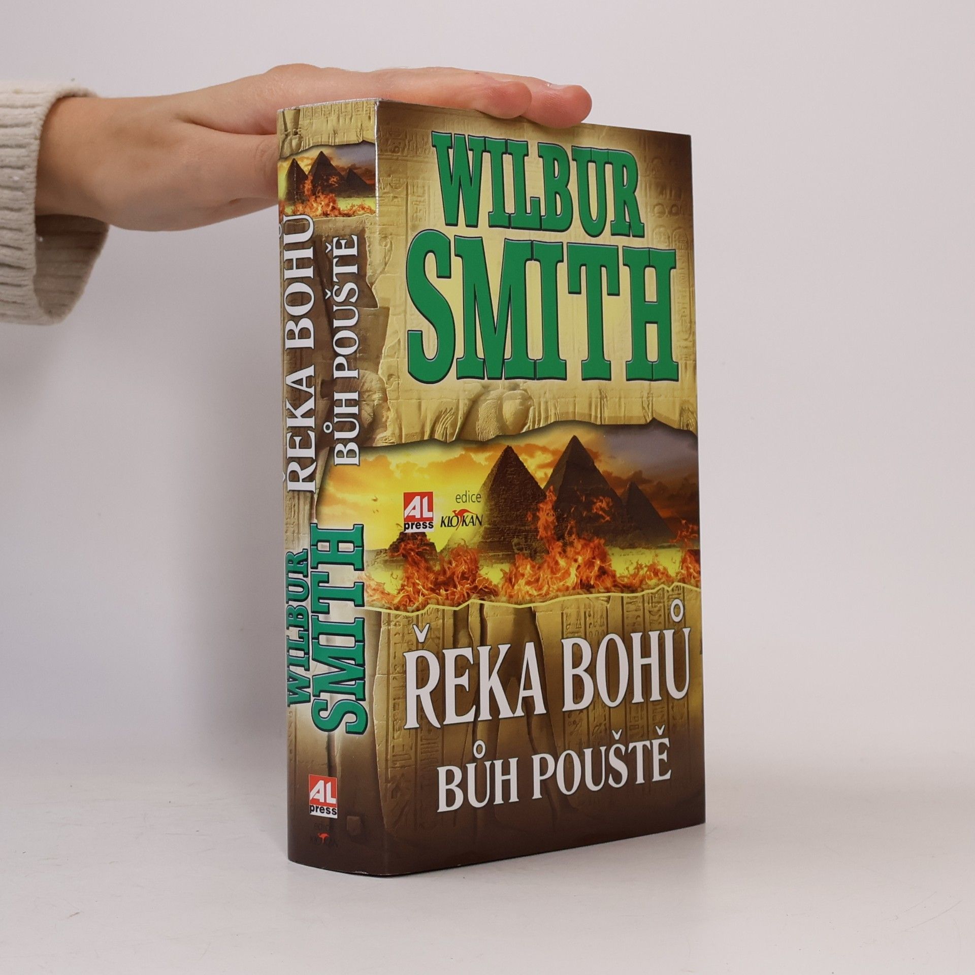 Wilbur Smith Řeka bohů. Bůh pouště