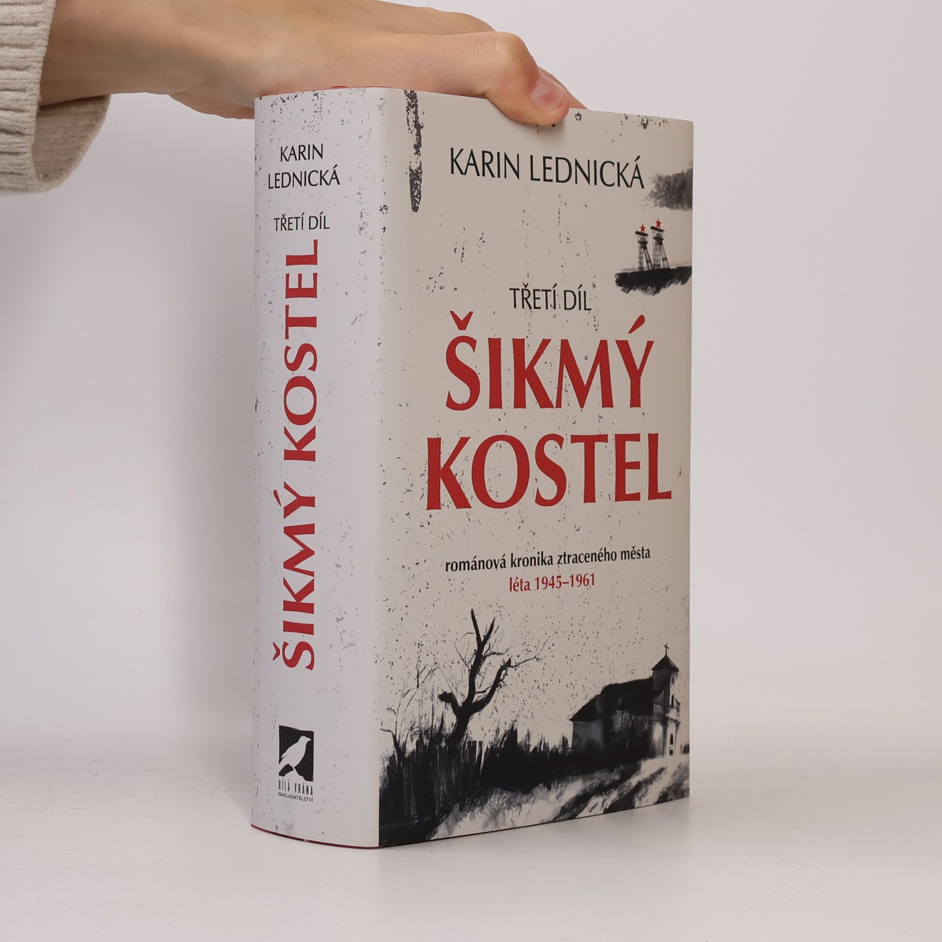 Karin Lednická Šikmý kostel 3