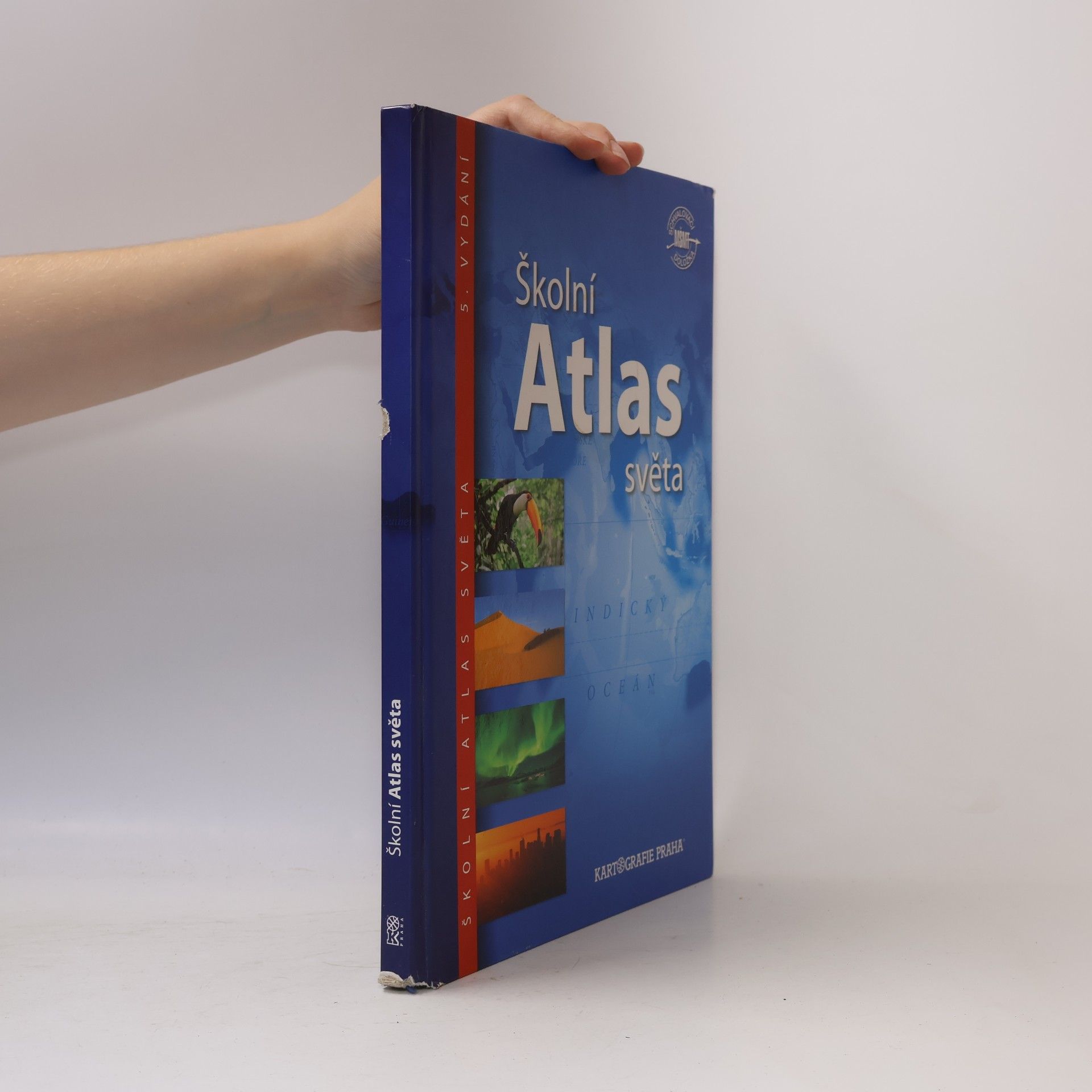 Kolektiv autorů Školní atlas světa