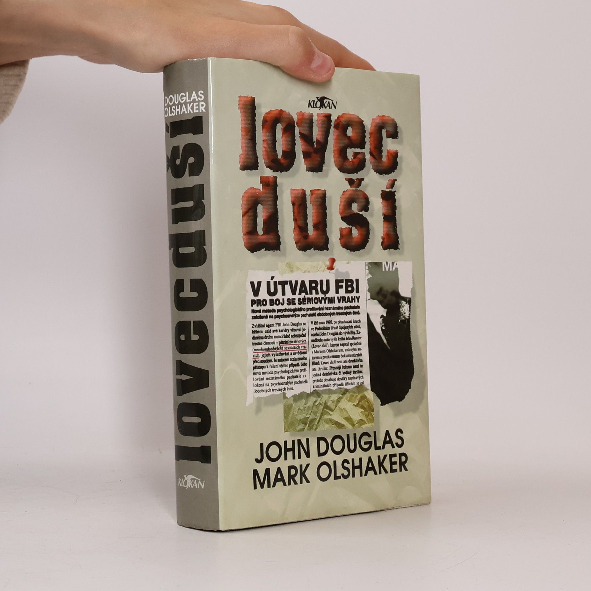 John Douglas Lovec duší