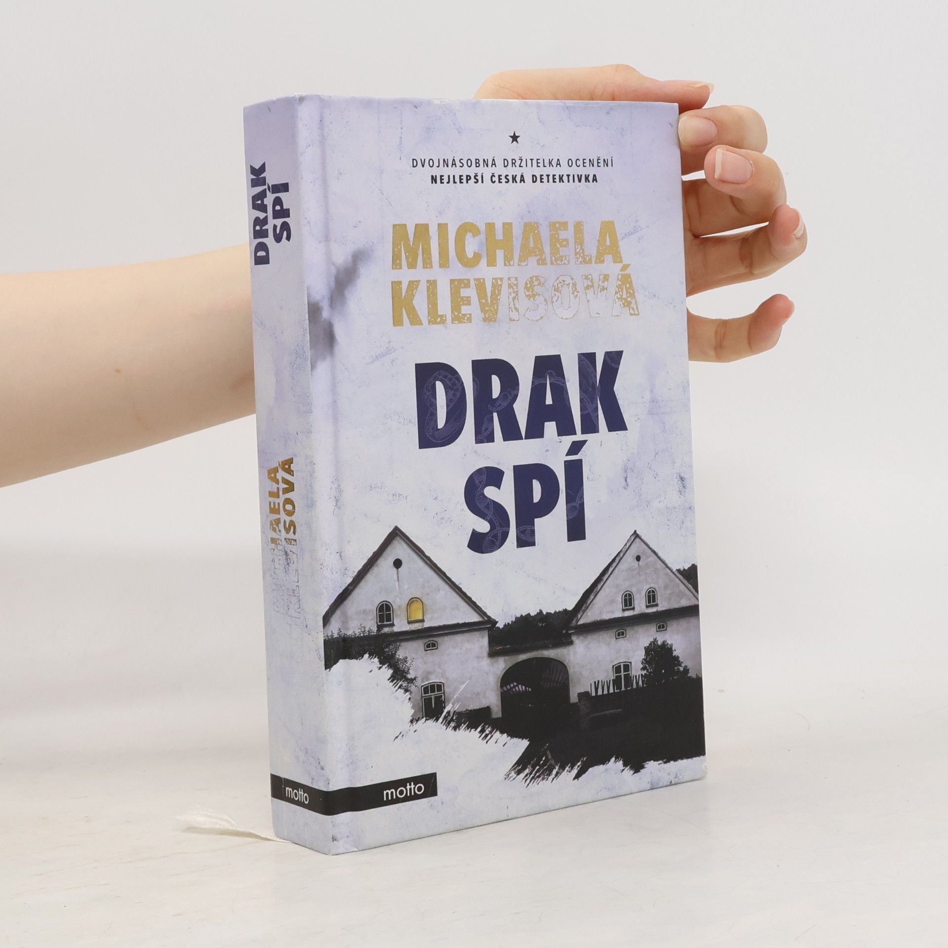 Michaela Klevisová Drak spí
