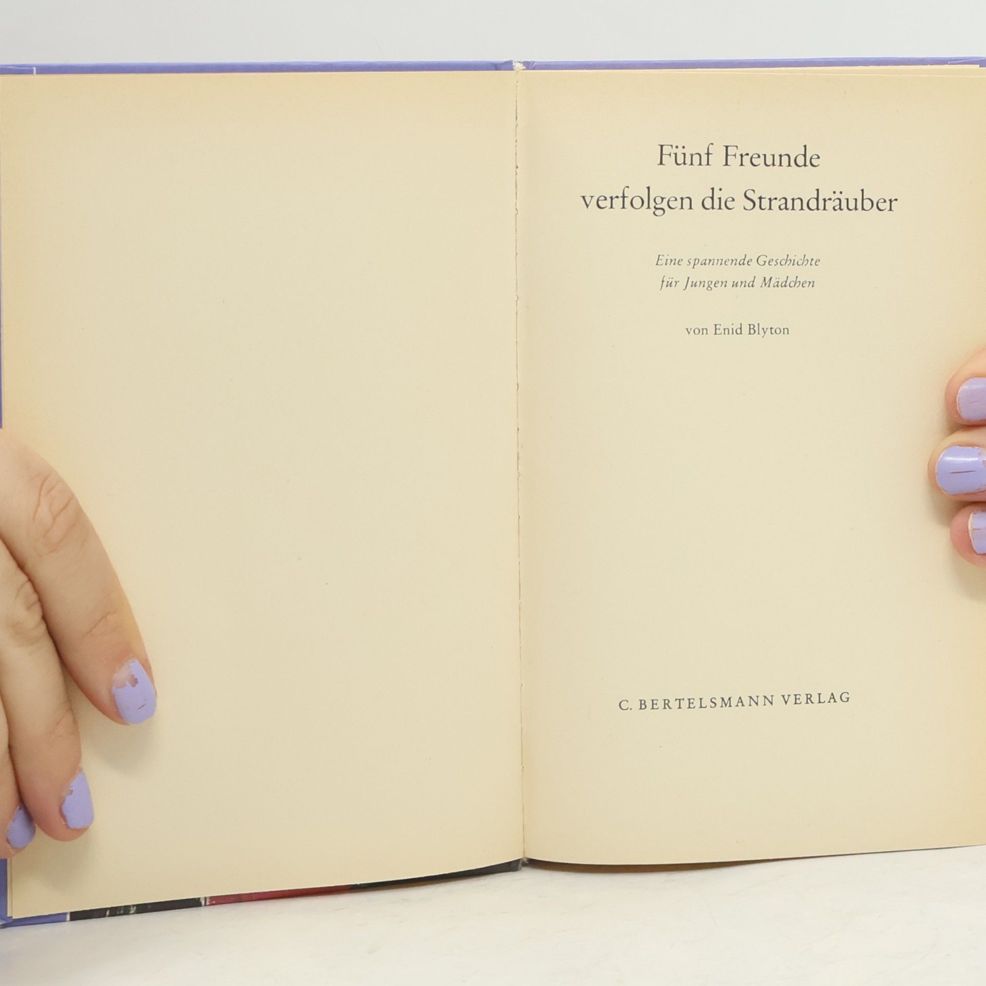 Enid Blyton 5 Freunde verfolgen die Strandräuber