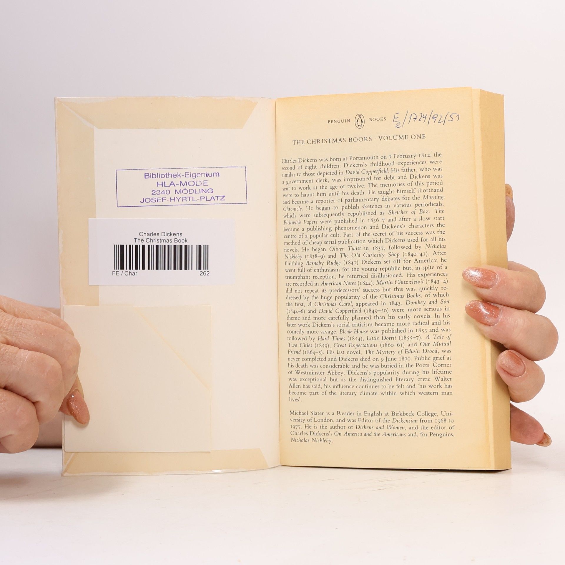 Charles Dickens The Christmas Books 1. A Christmas Carol. The Chimes