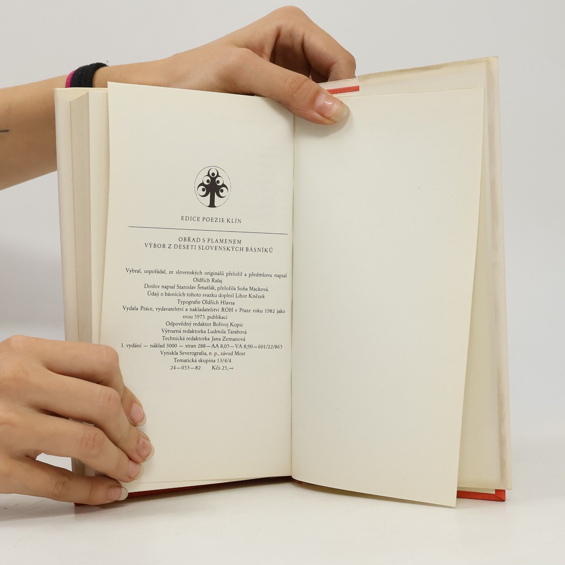 Various authors Obřad s plamenem