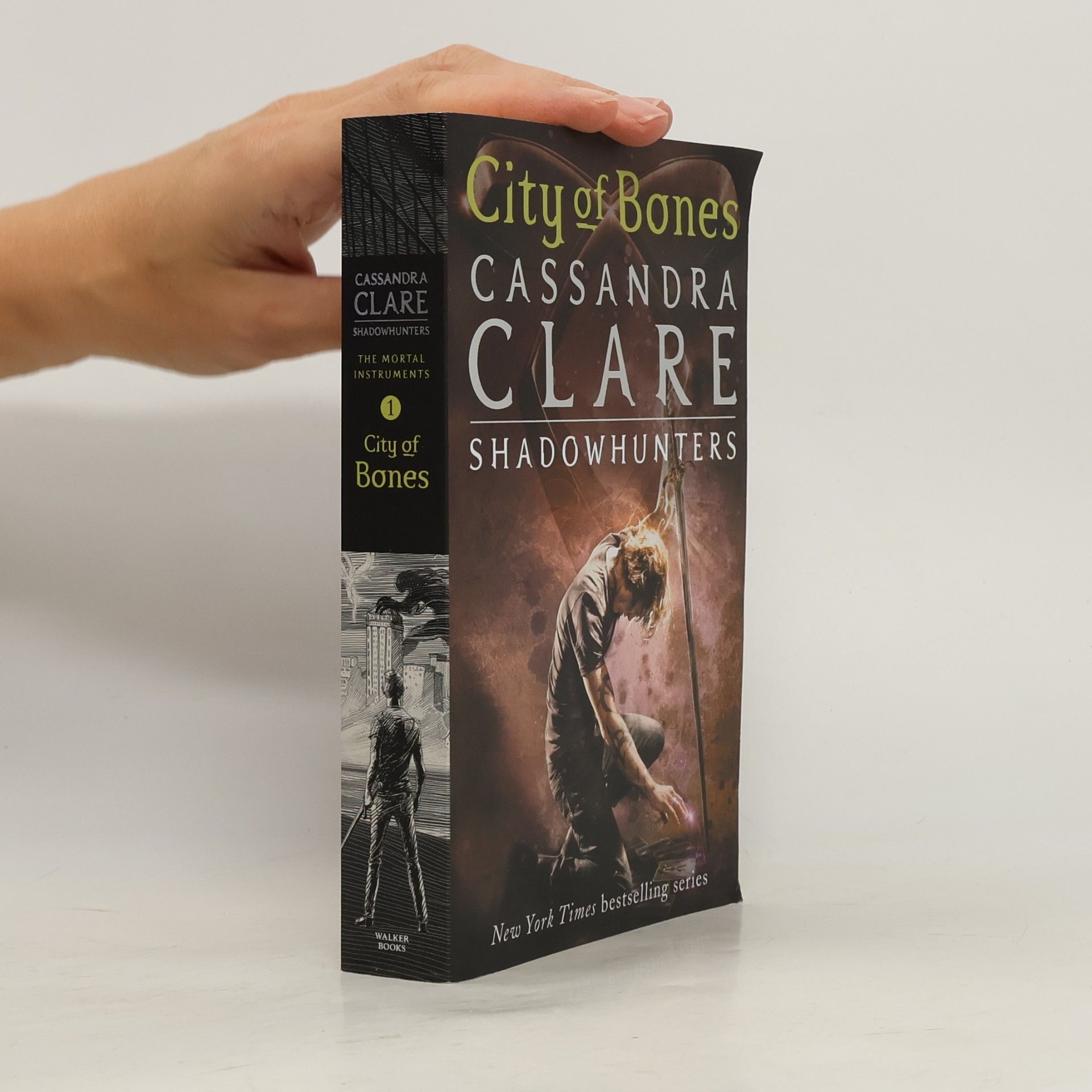 Cassandra Clare City of Bones