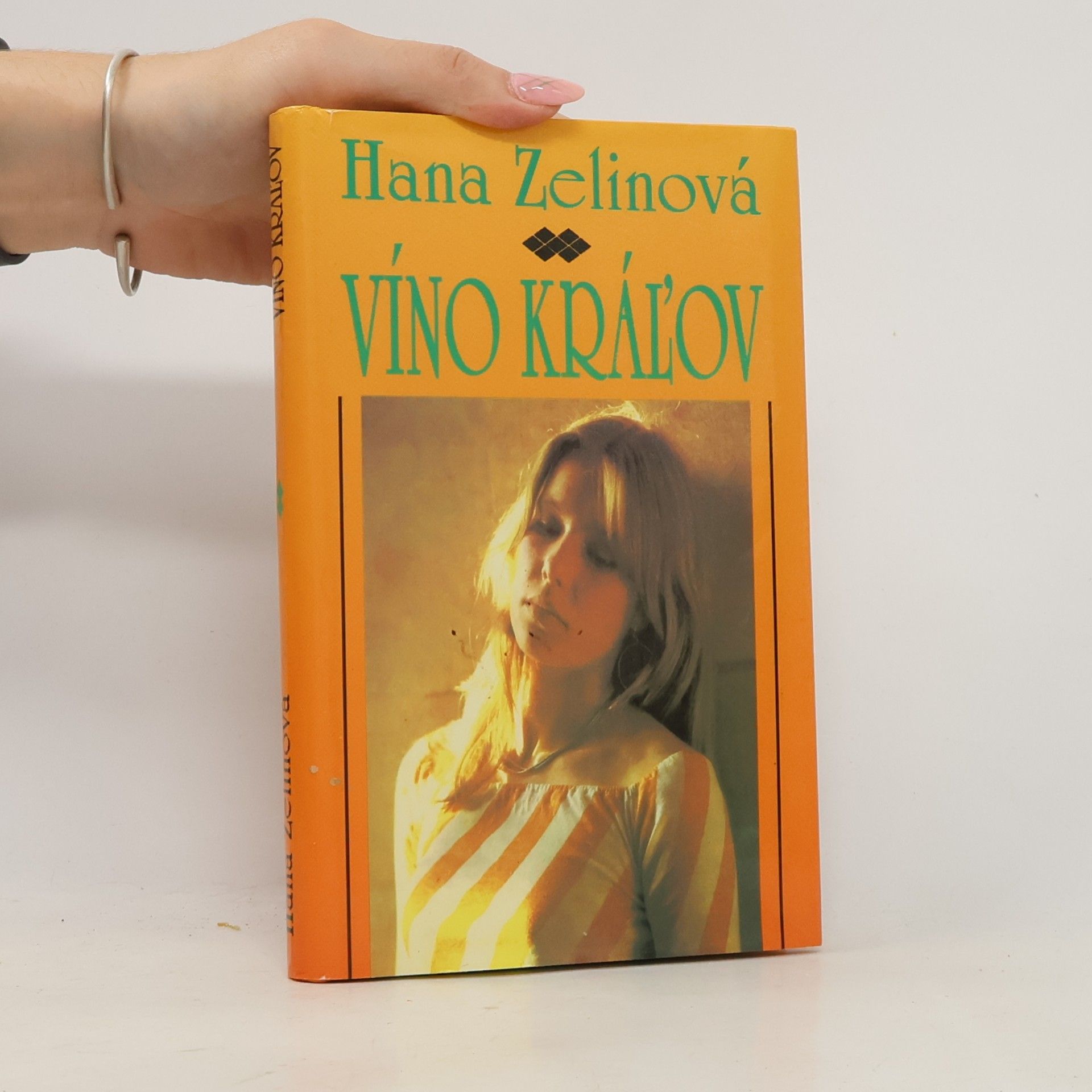 Hana Zelinová Víno kráľov