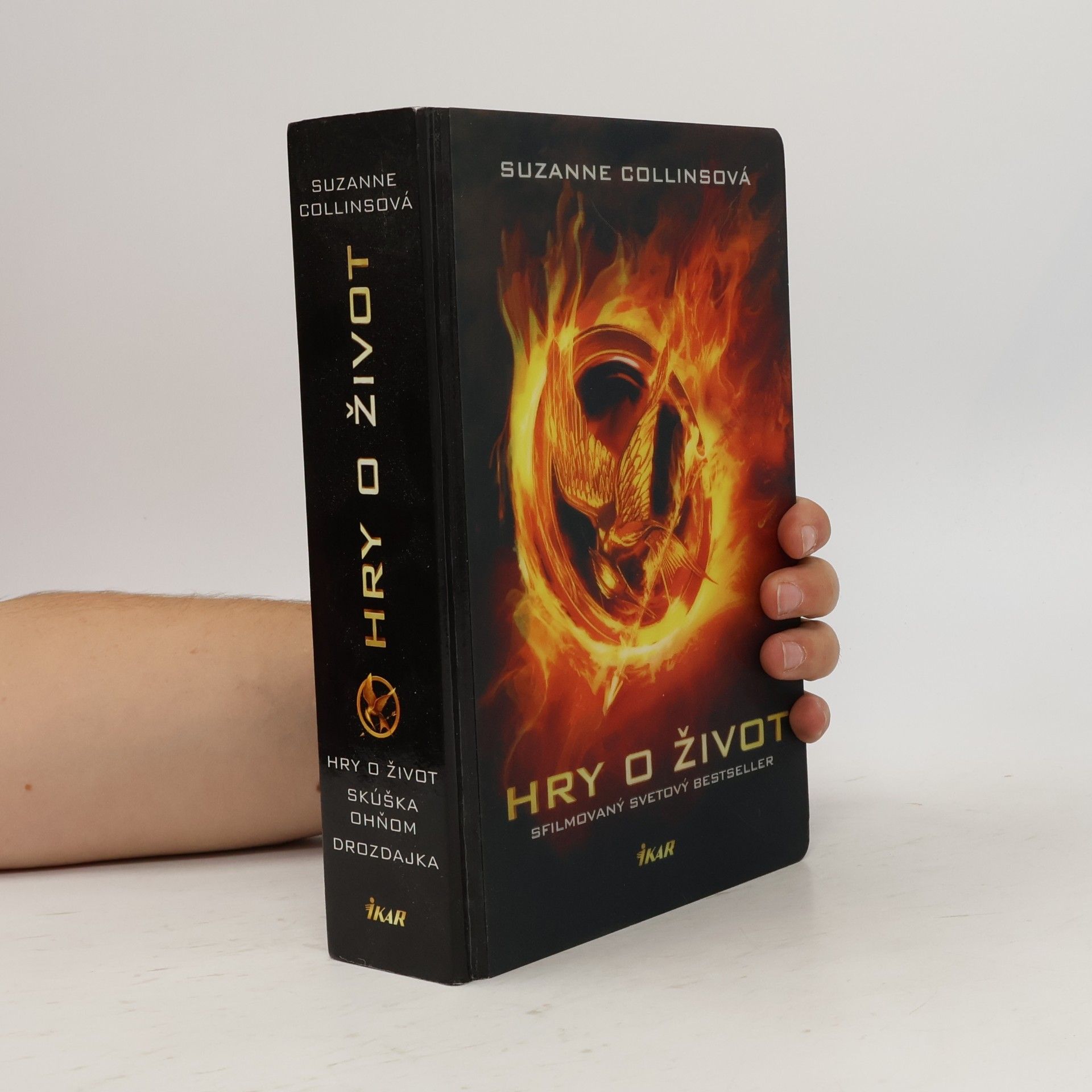 Suzanne Collins Hry o život. Skúška ohňom. Drozdajka