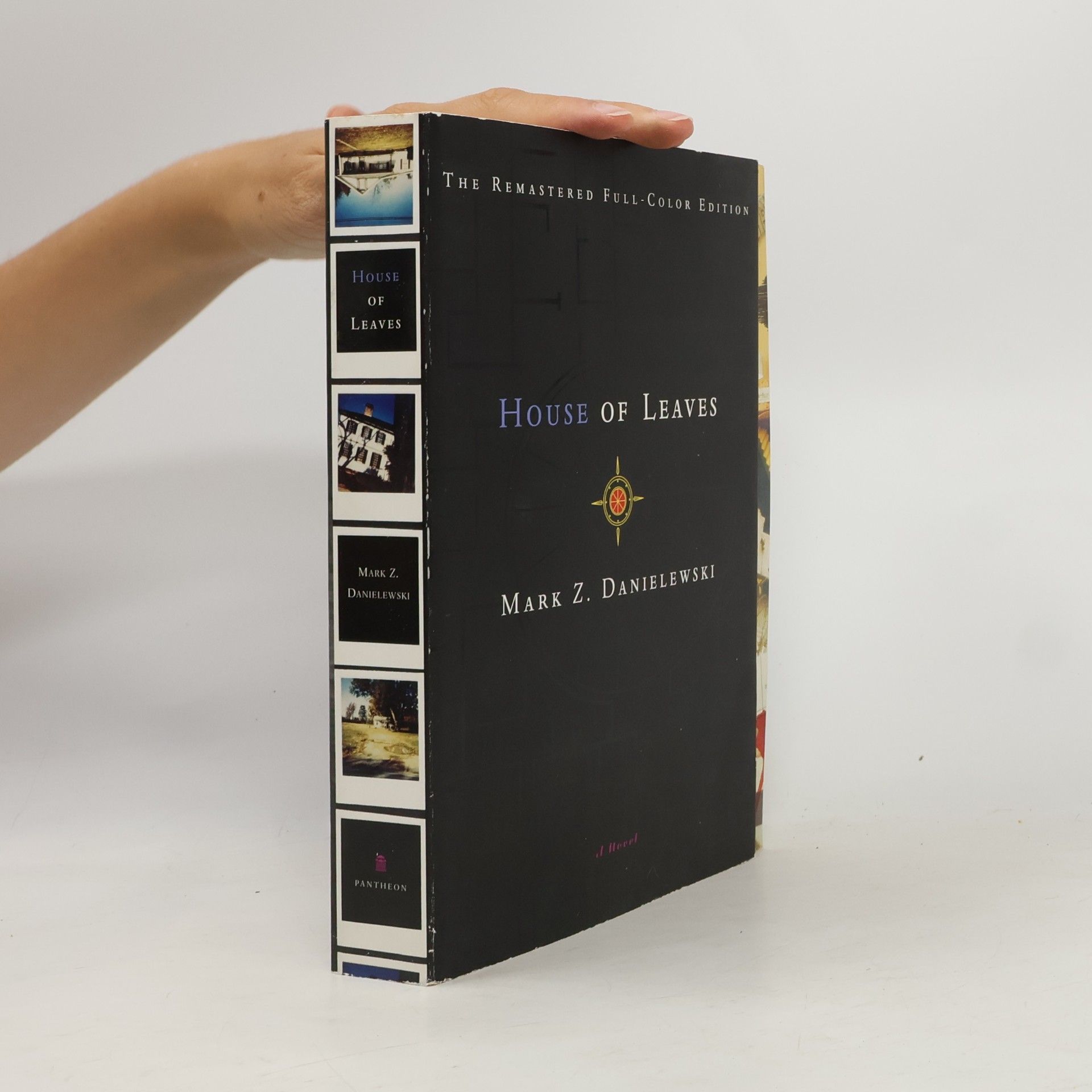 Mark Z. Danielewski House of Leaves