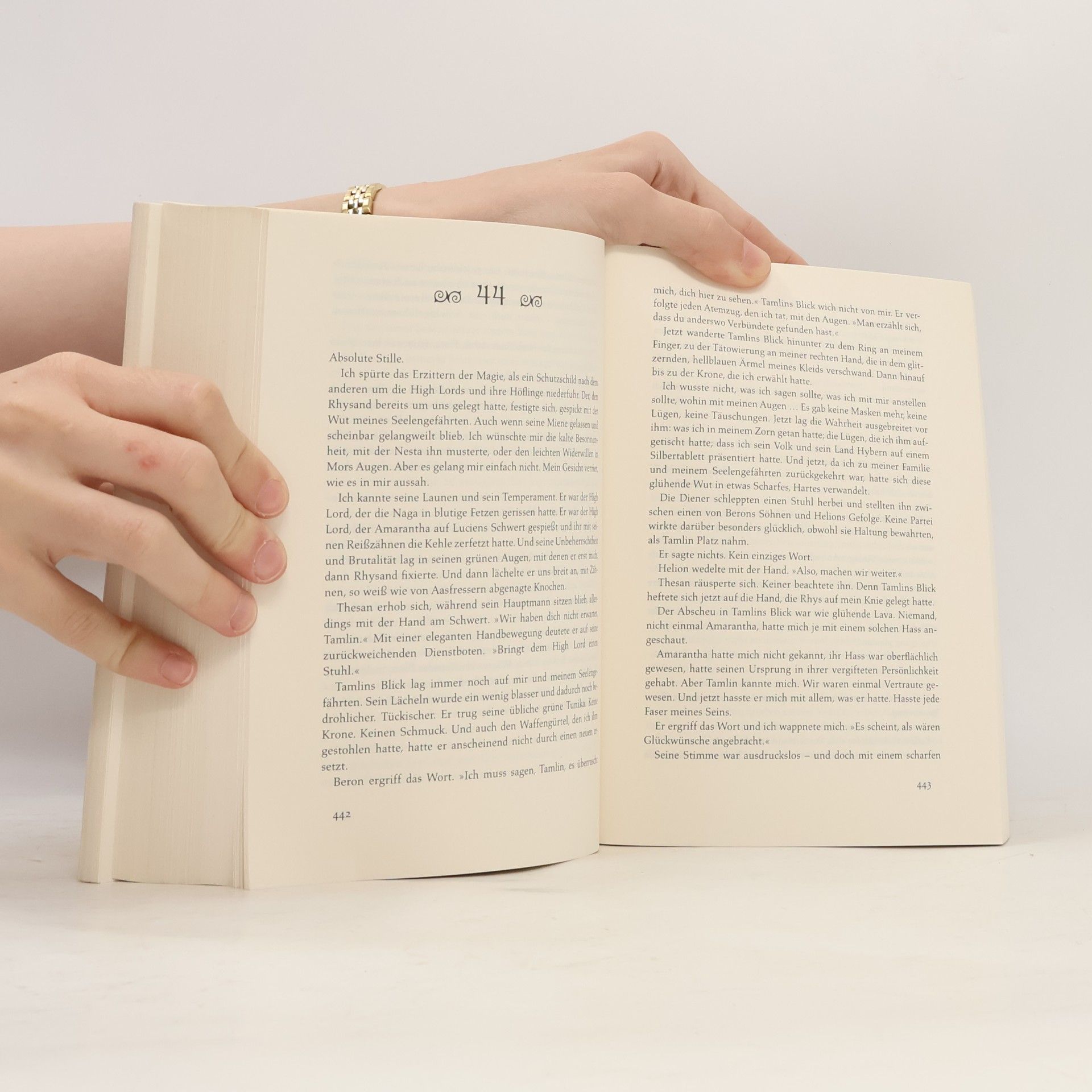Sarah J. Maas Das Reich der sieben Höfe. Sterne und Schwerter