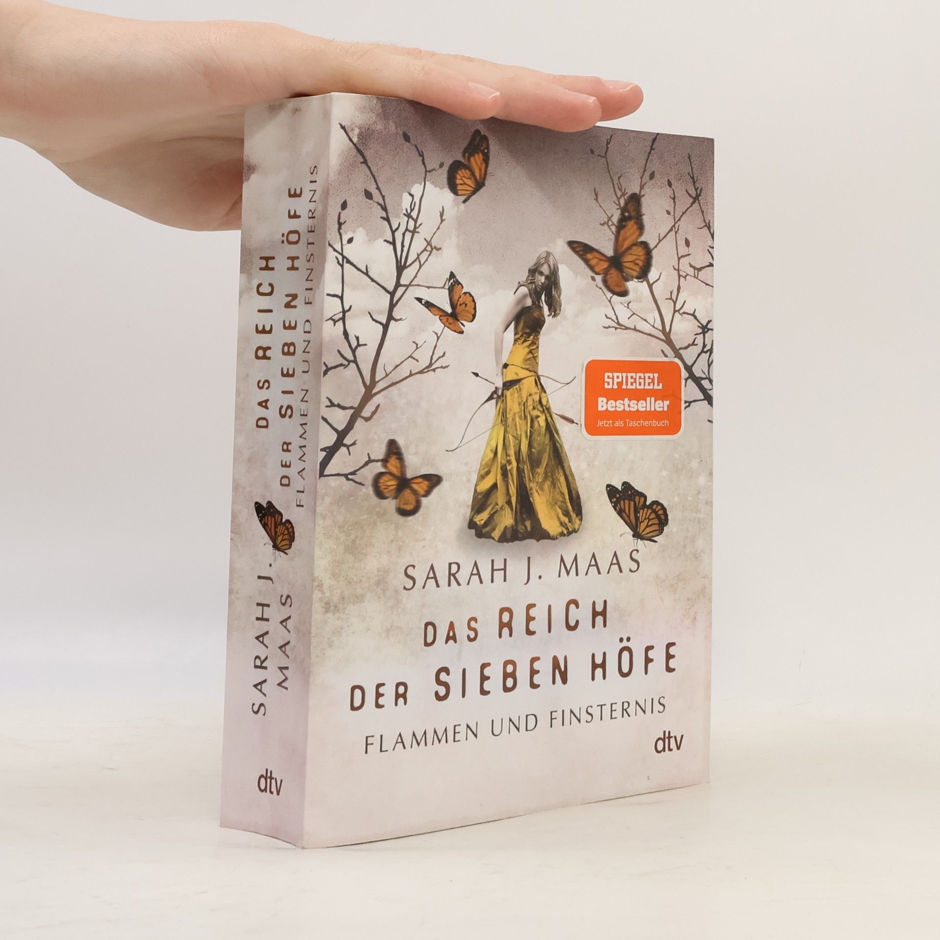 Sarah J. Maas Das Reich der Sieben Höfe. Flammen und Finsternis