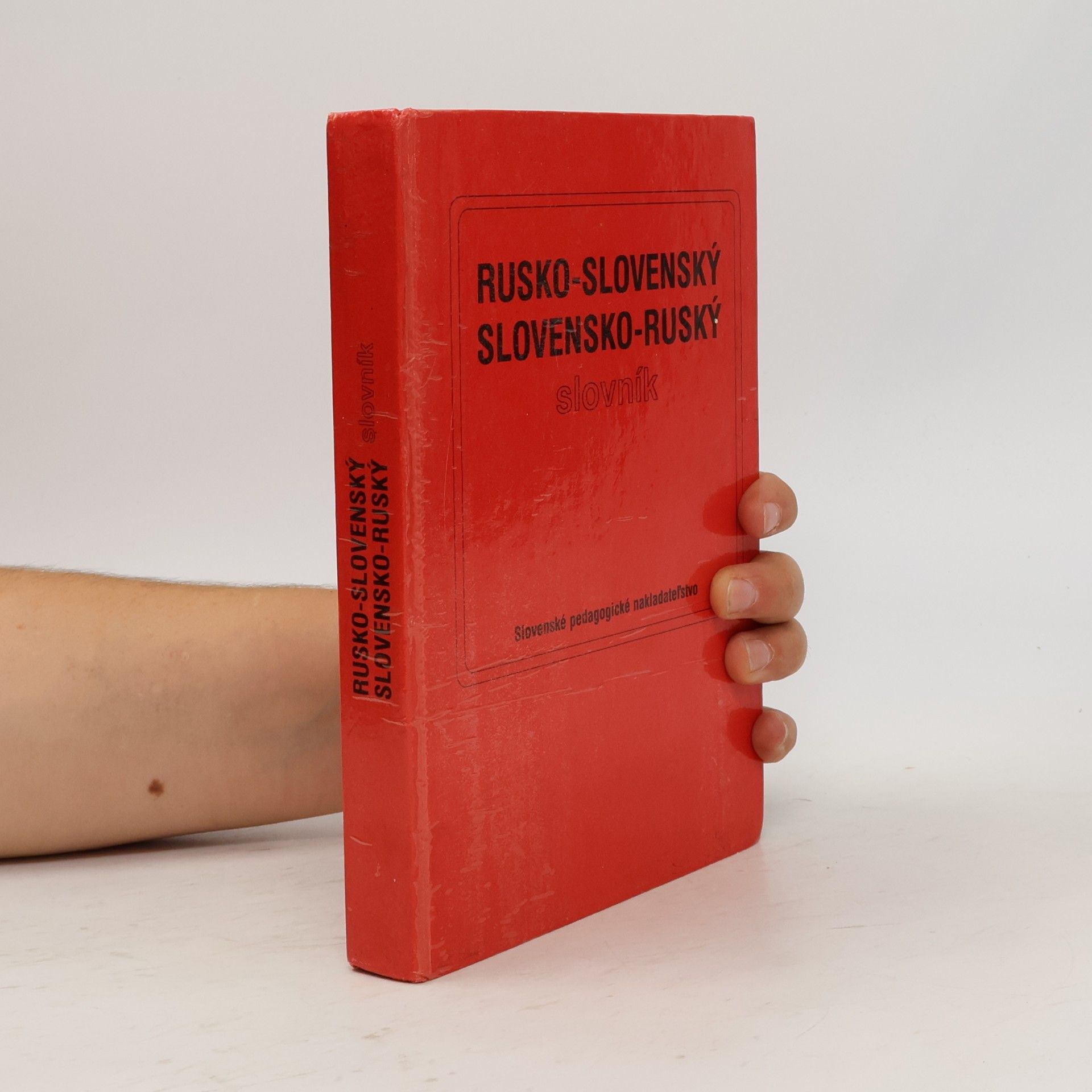 Mária Fillkusová Rusko-slovenský, slovensko-ruský slovník