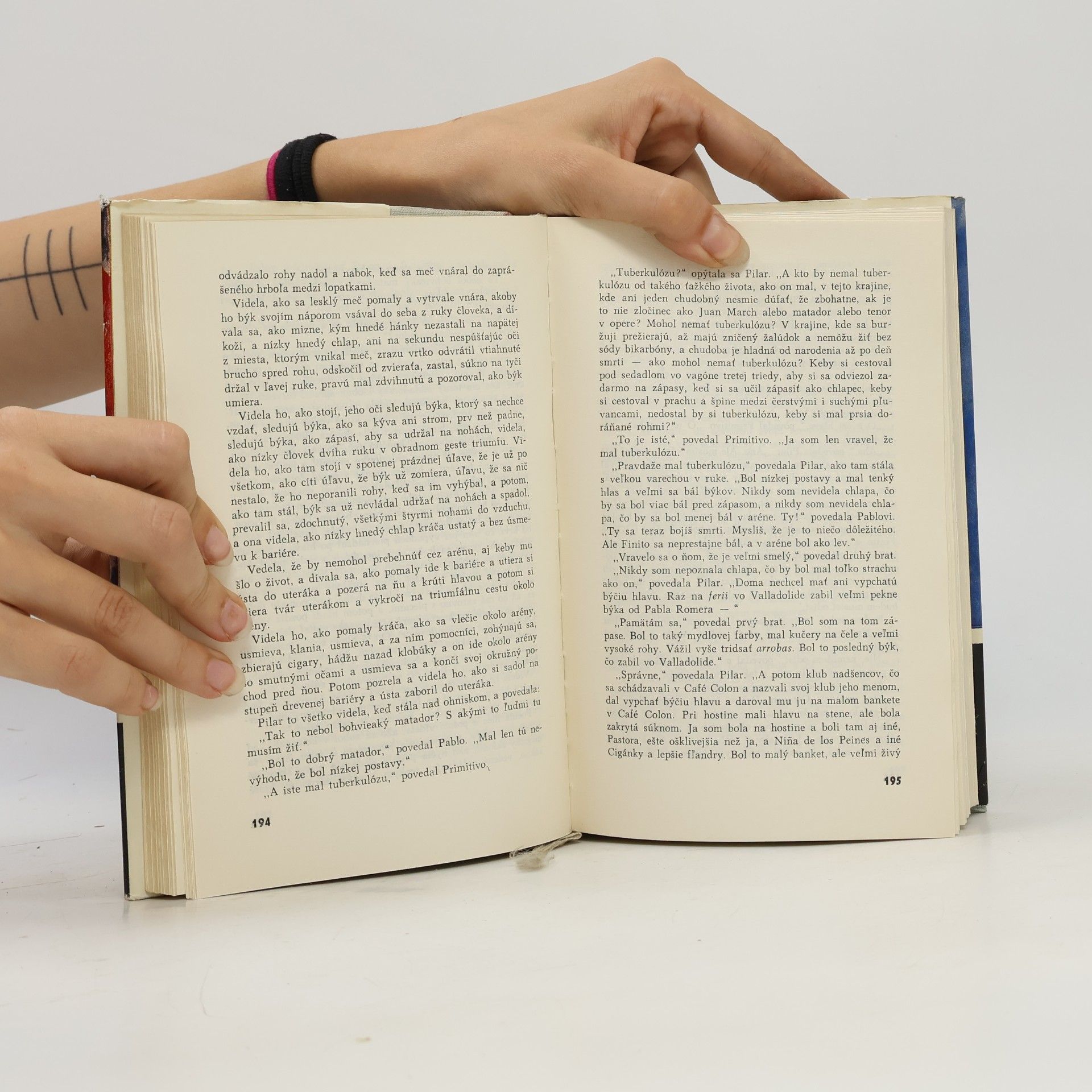 Ernest Hemingway Komu zvonia do hrobu