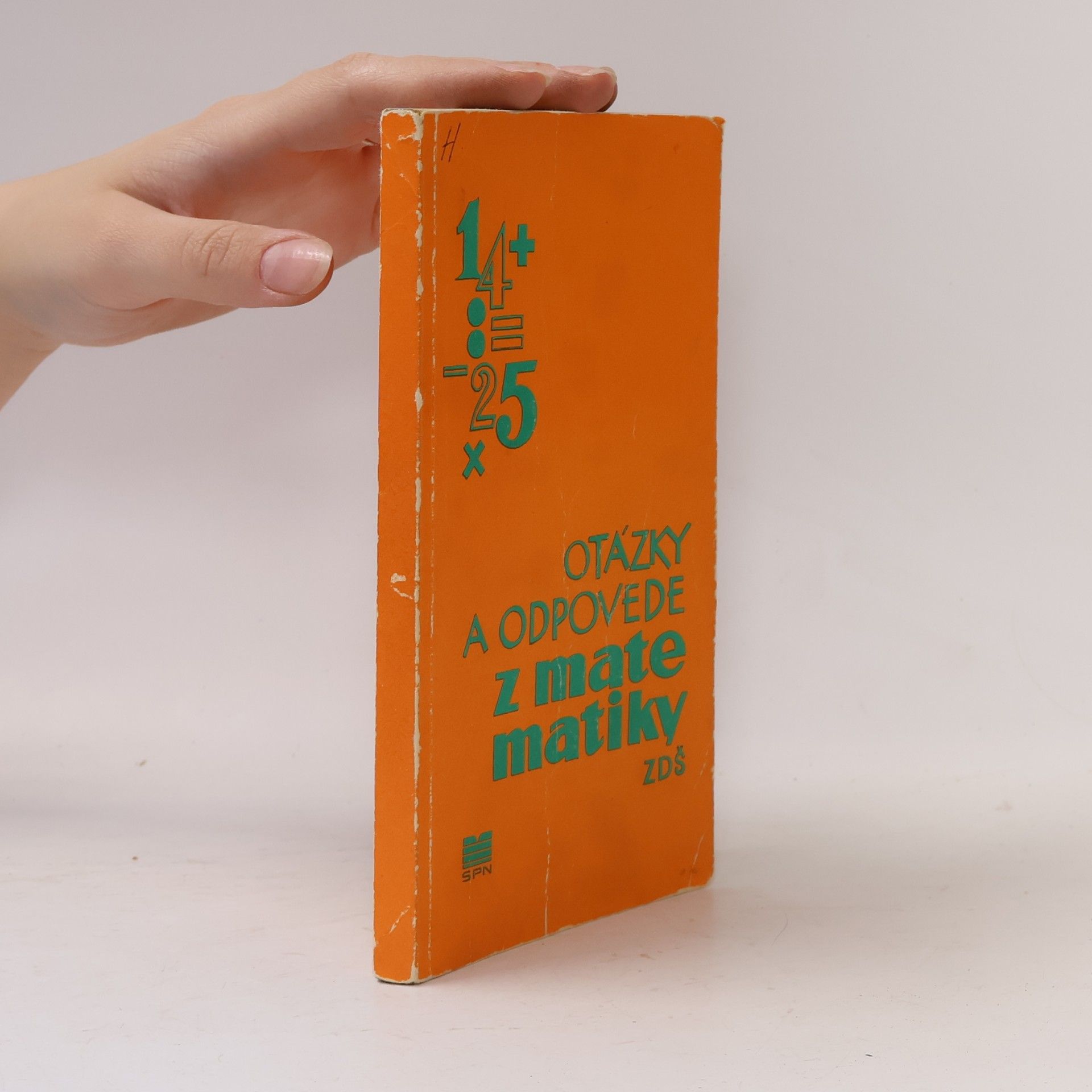 Kolektív autorov Otázky a odpovede z matematiky