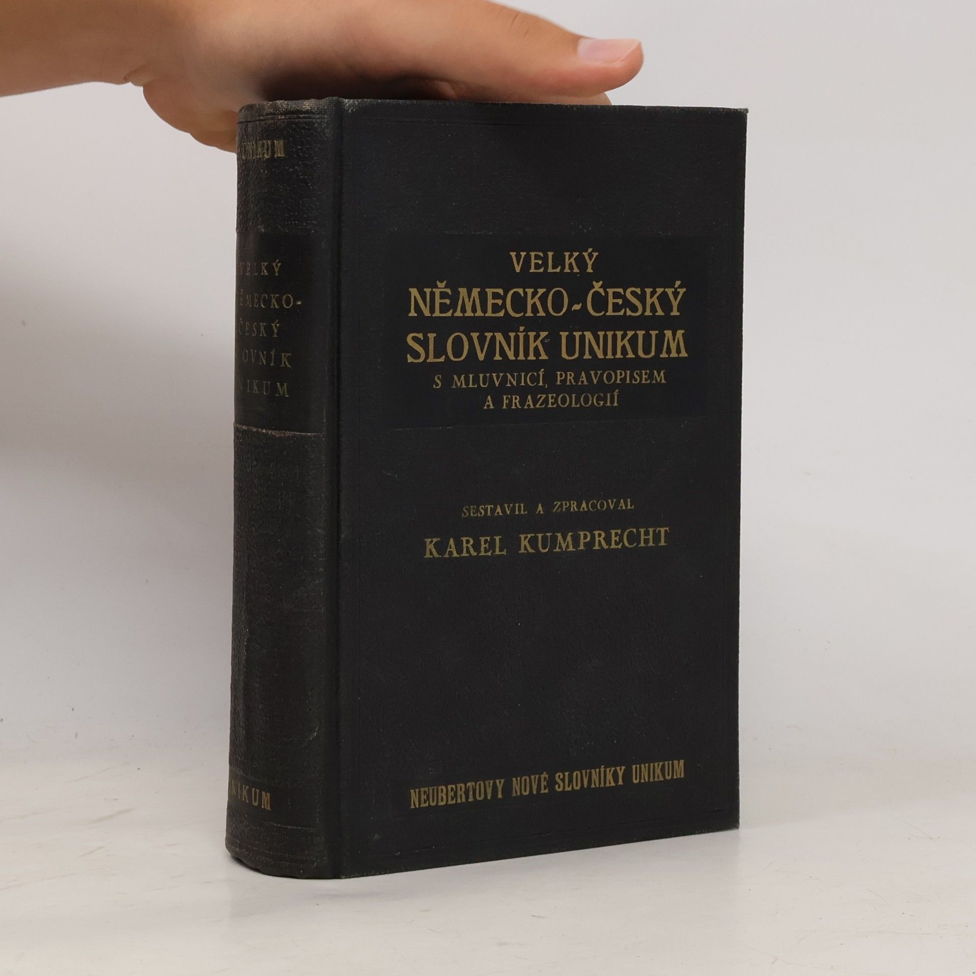 Velký česko-německý slovník unikum s mluvnicí, pravopisem a frazeologií