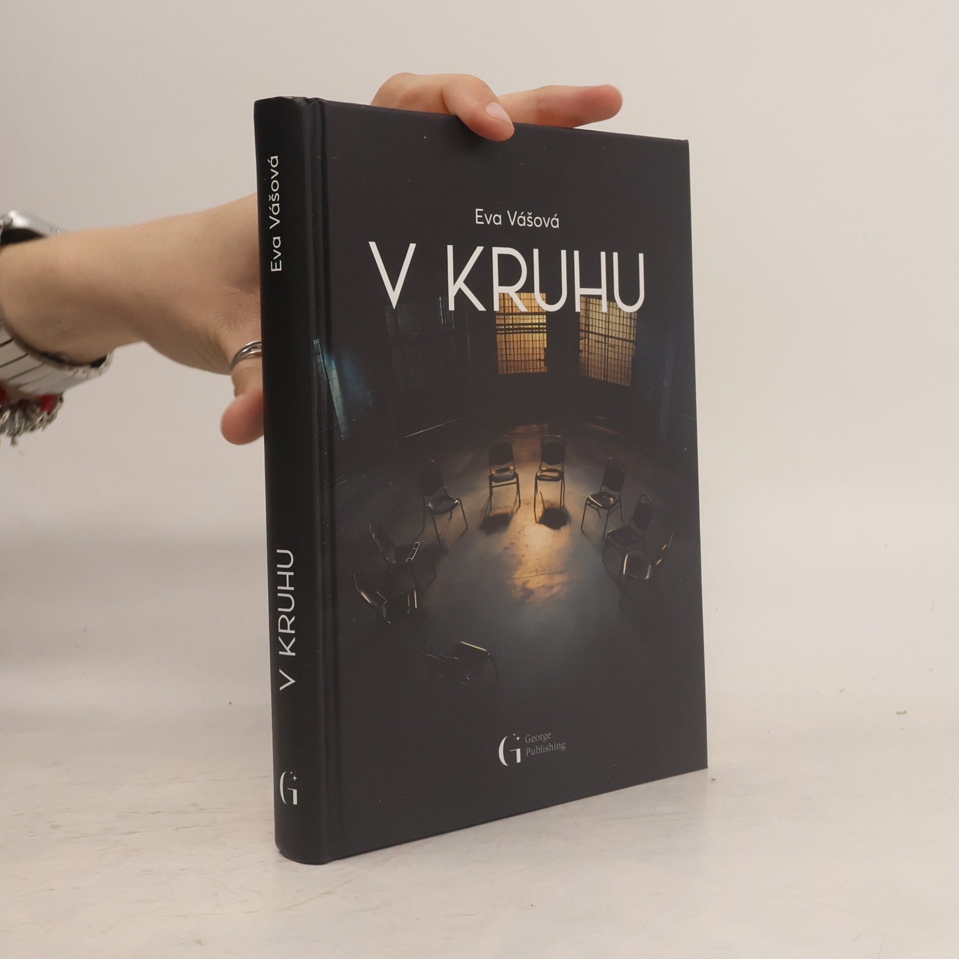 Eva Vášová V kruhu