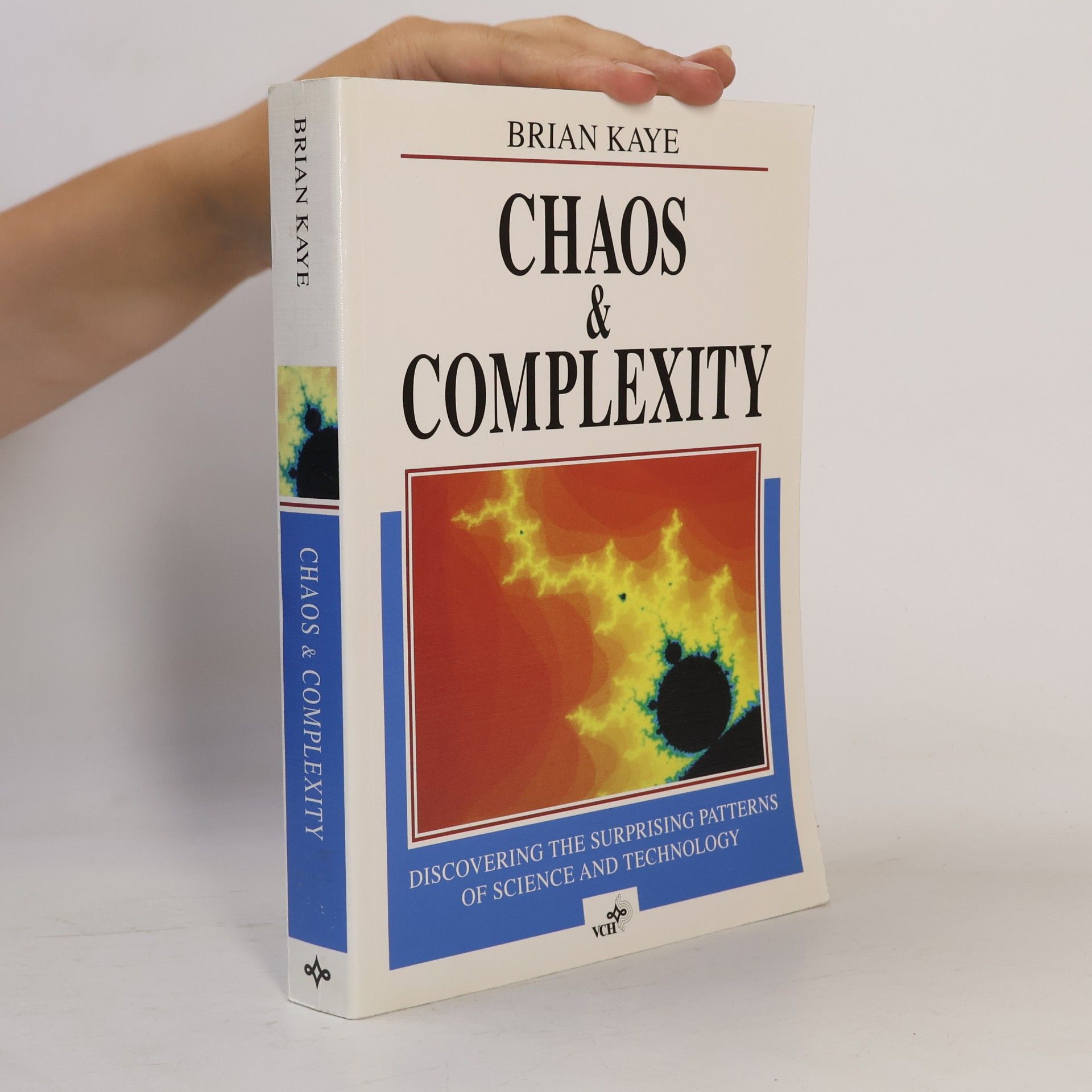 Brian H. Kaye Chaos & Complexity