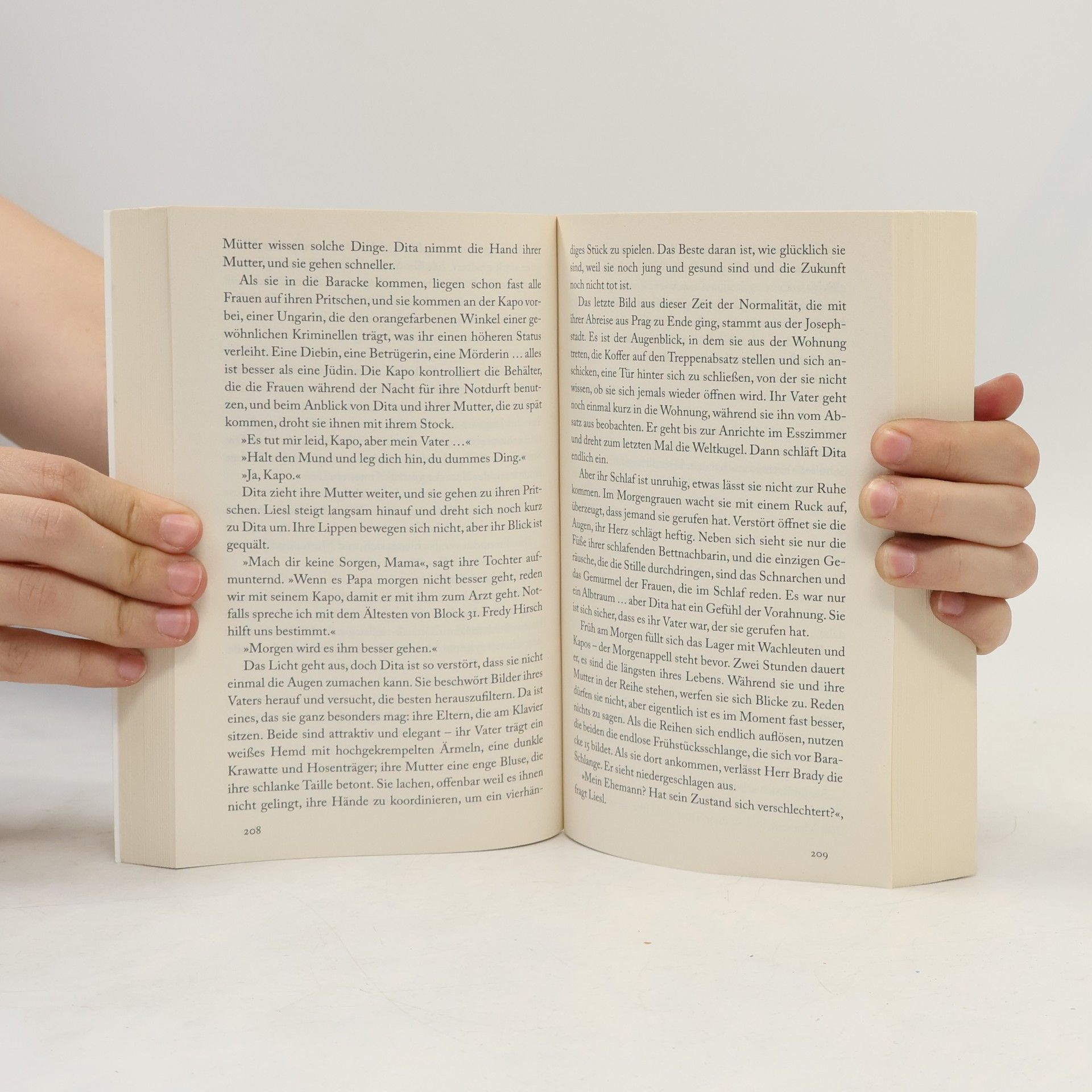 Antonio Iturbe Die Bibliothekarin von Auschwitz