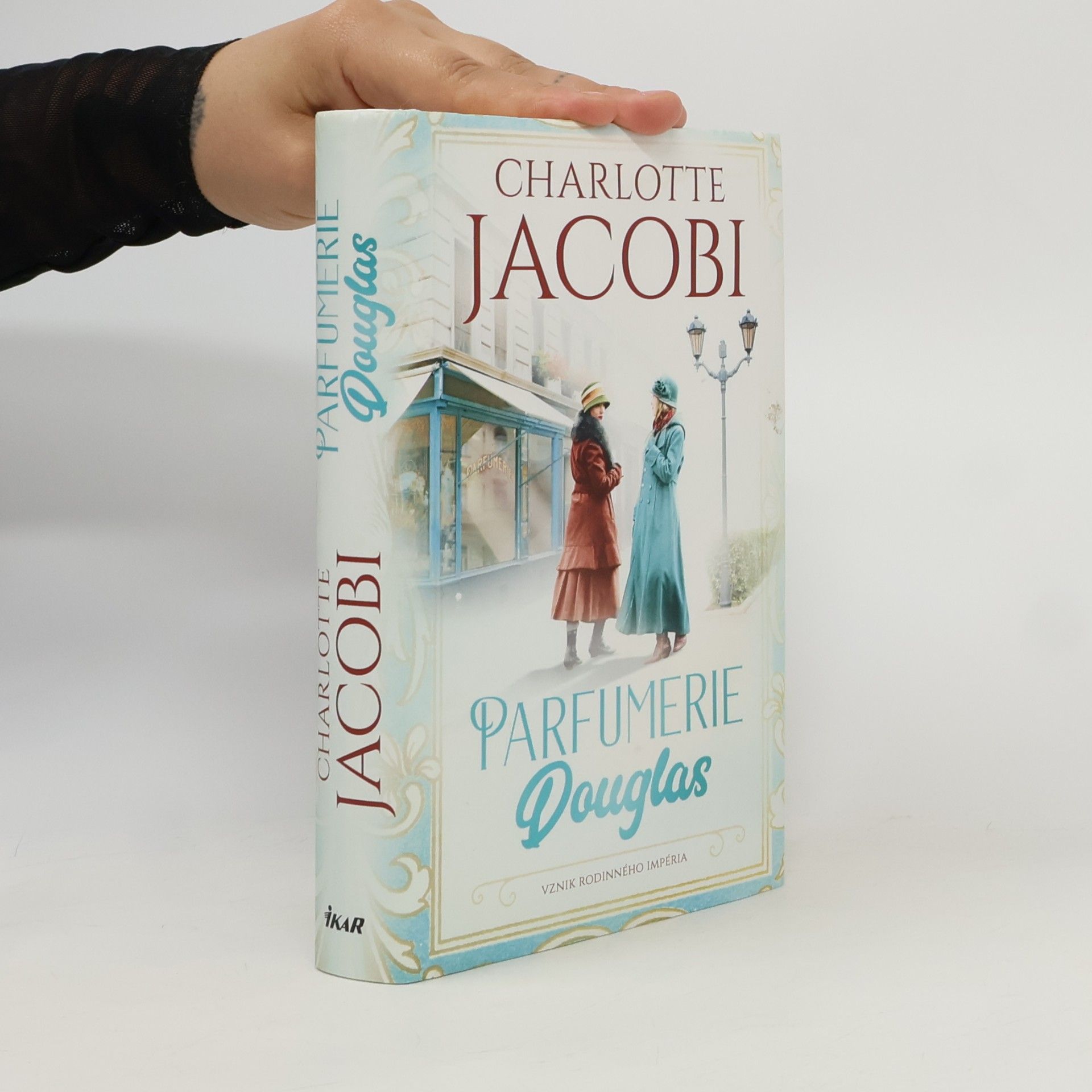 Charlotte Jacobi Parfumerie Douglas. Vznik rodinného impéria