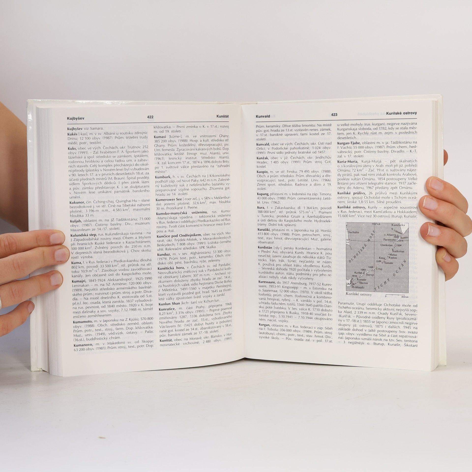 Jiří Strouhal Geografický místopisný slovník světa