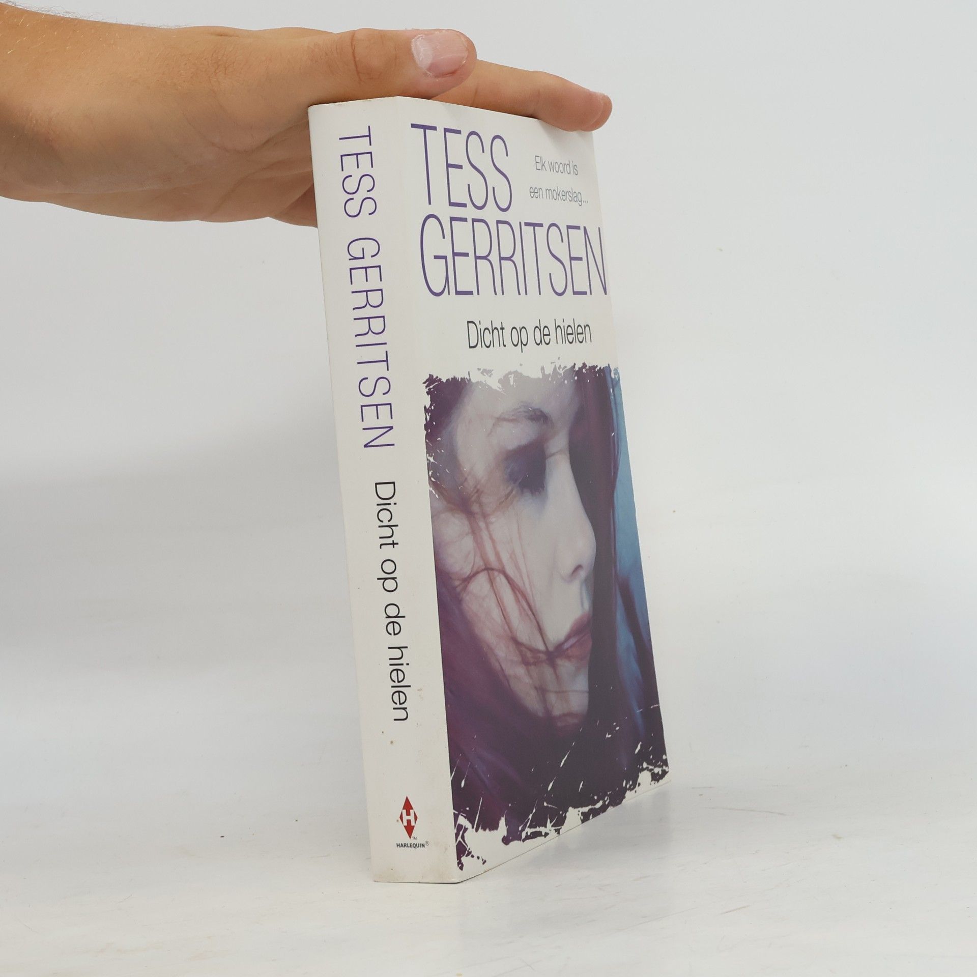 Tess Gerritsen Tess Gerritsen Specials: Dicht op de hielen
