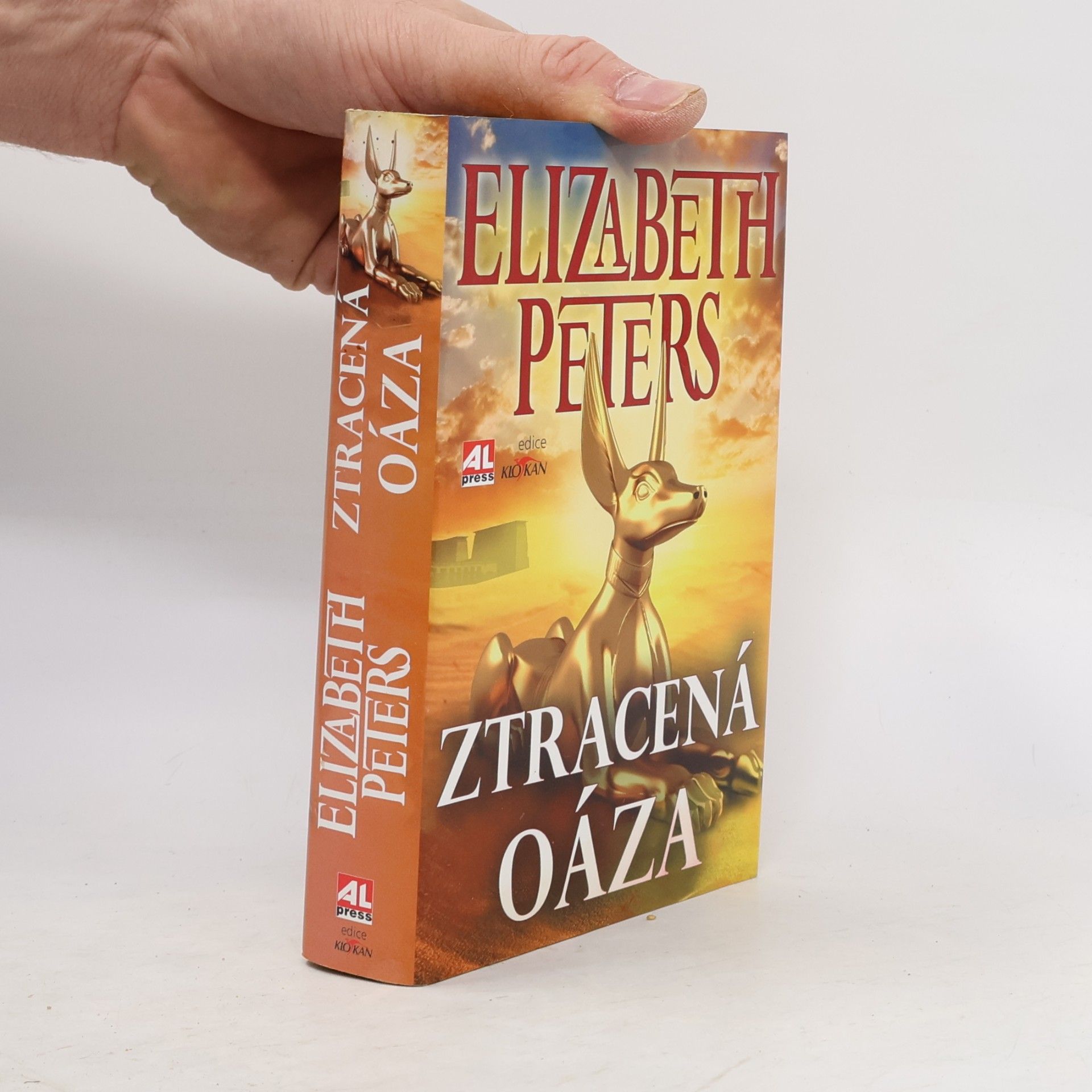 Elizabeth Peters Ztracená oáza
