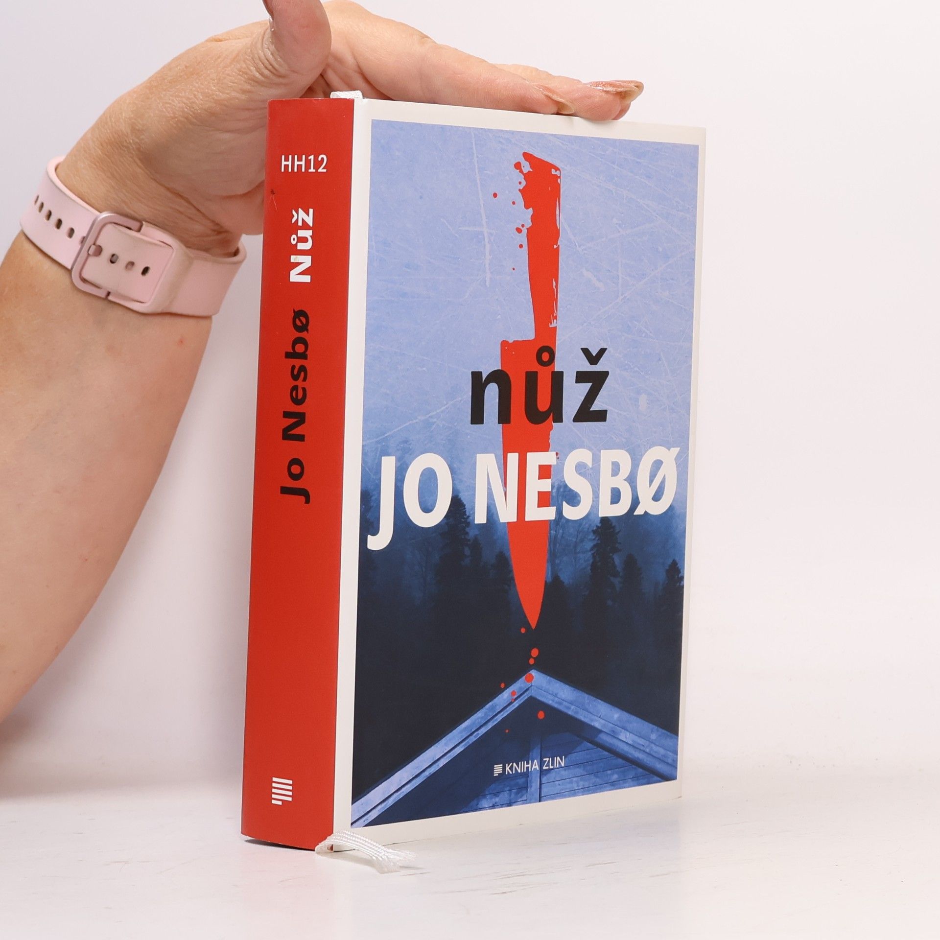 Nůž