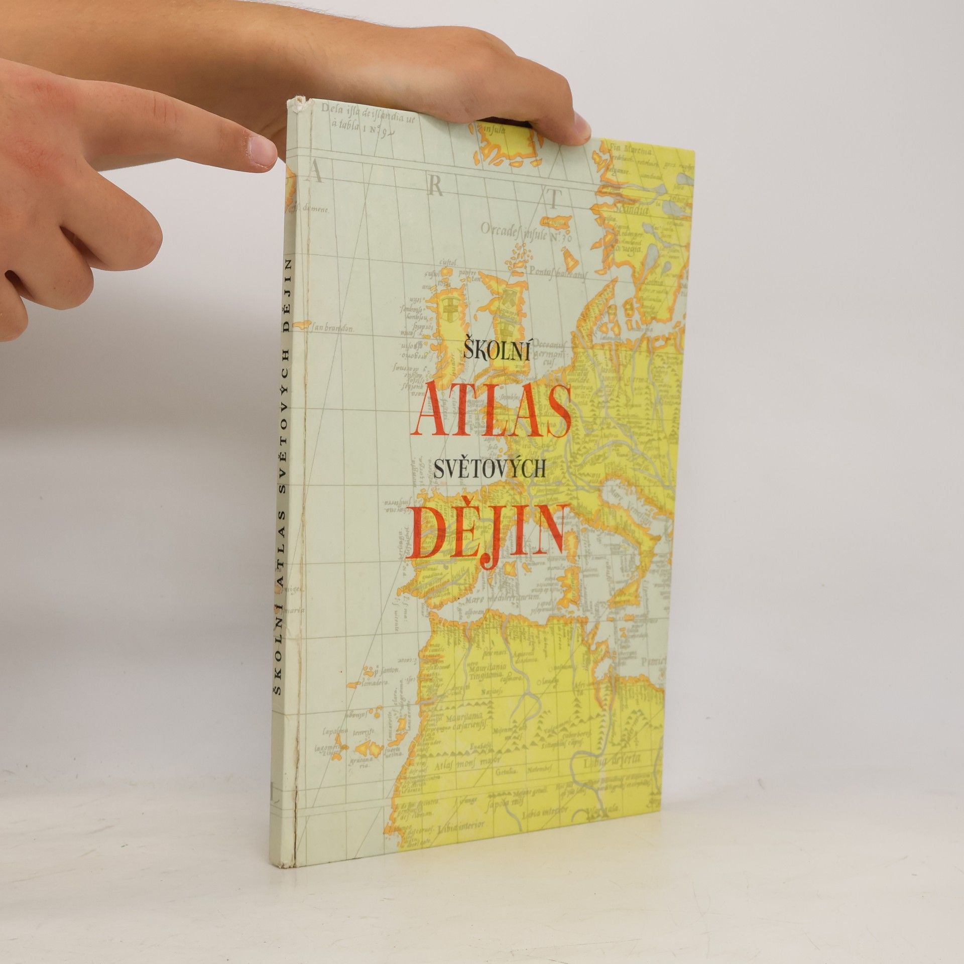 Autorenkollektiv Školní atlas světových dějin