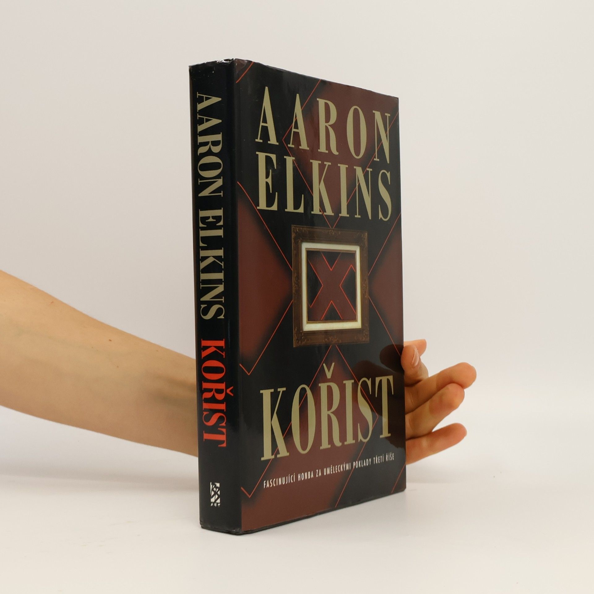 Aaron Elkins Kořist