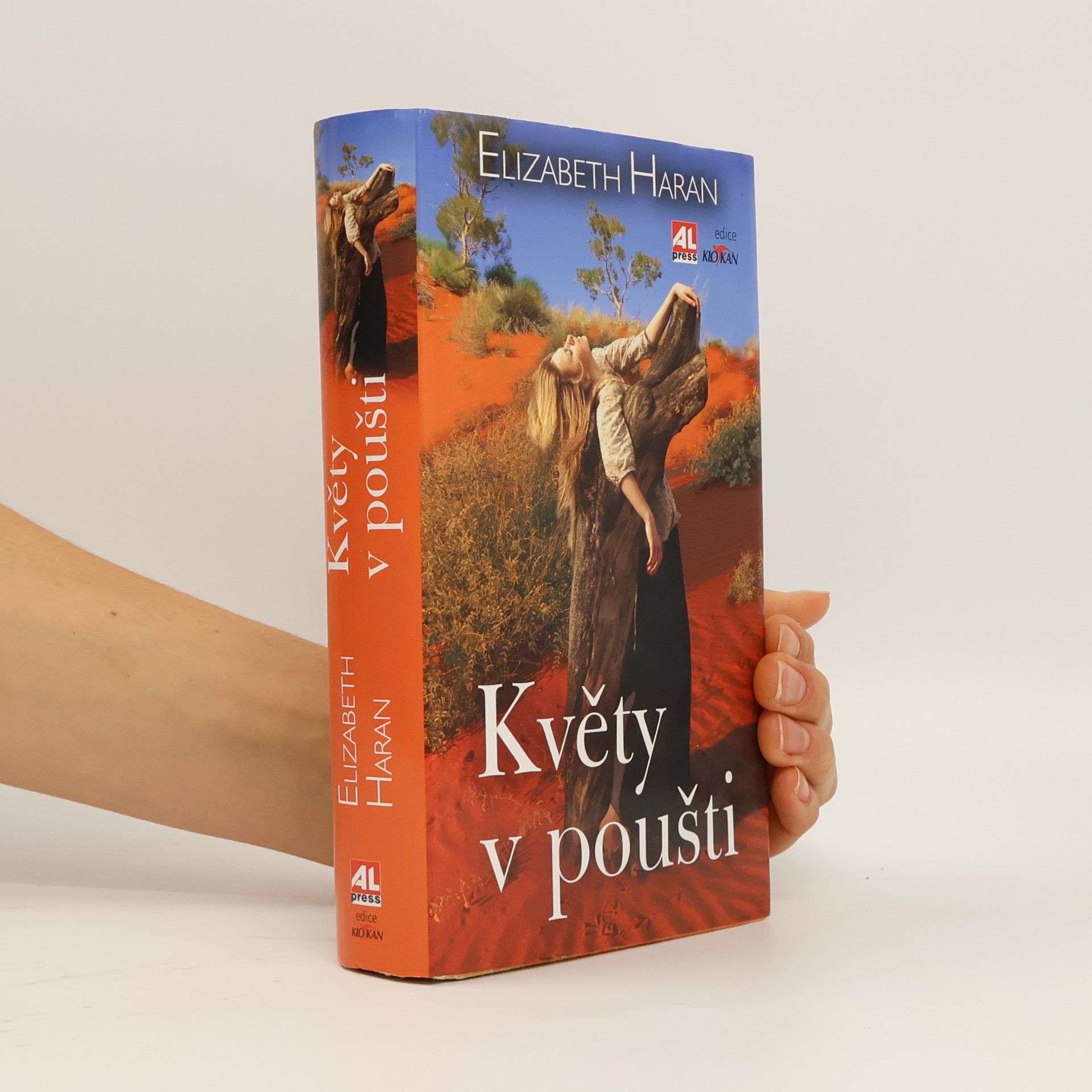 Elizabeth Haran Květy v poušti