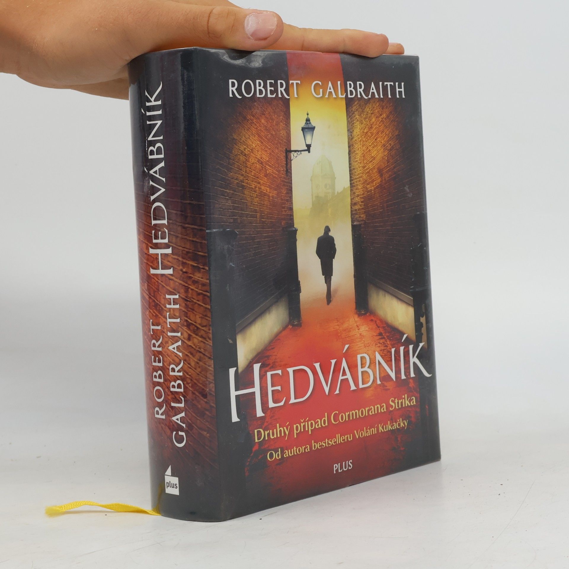 Joanne K. Rowlingová Hedvábník