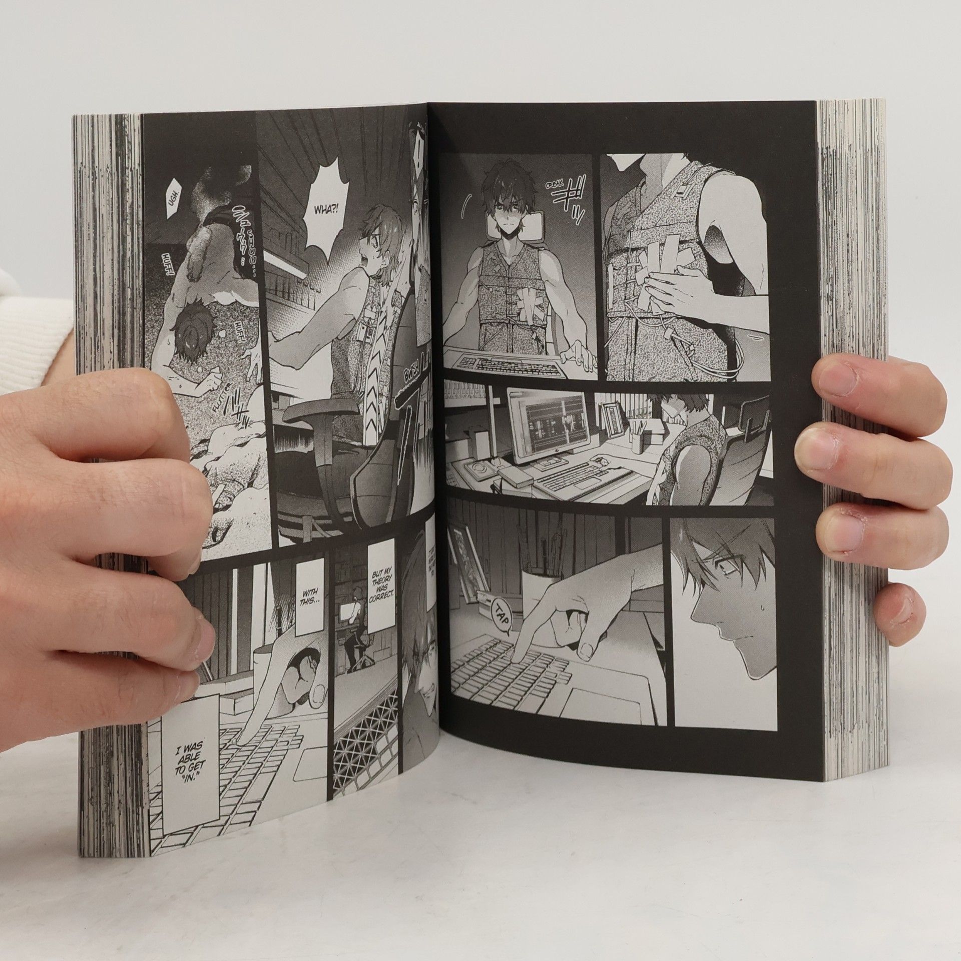 Manatsu Suzuki HELLO WORLD: The Manga