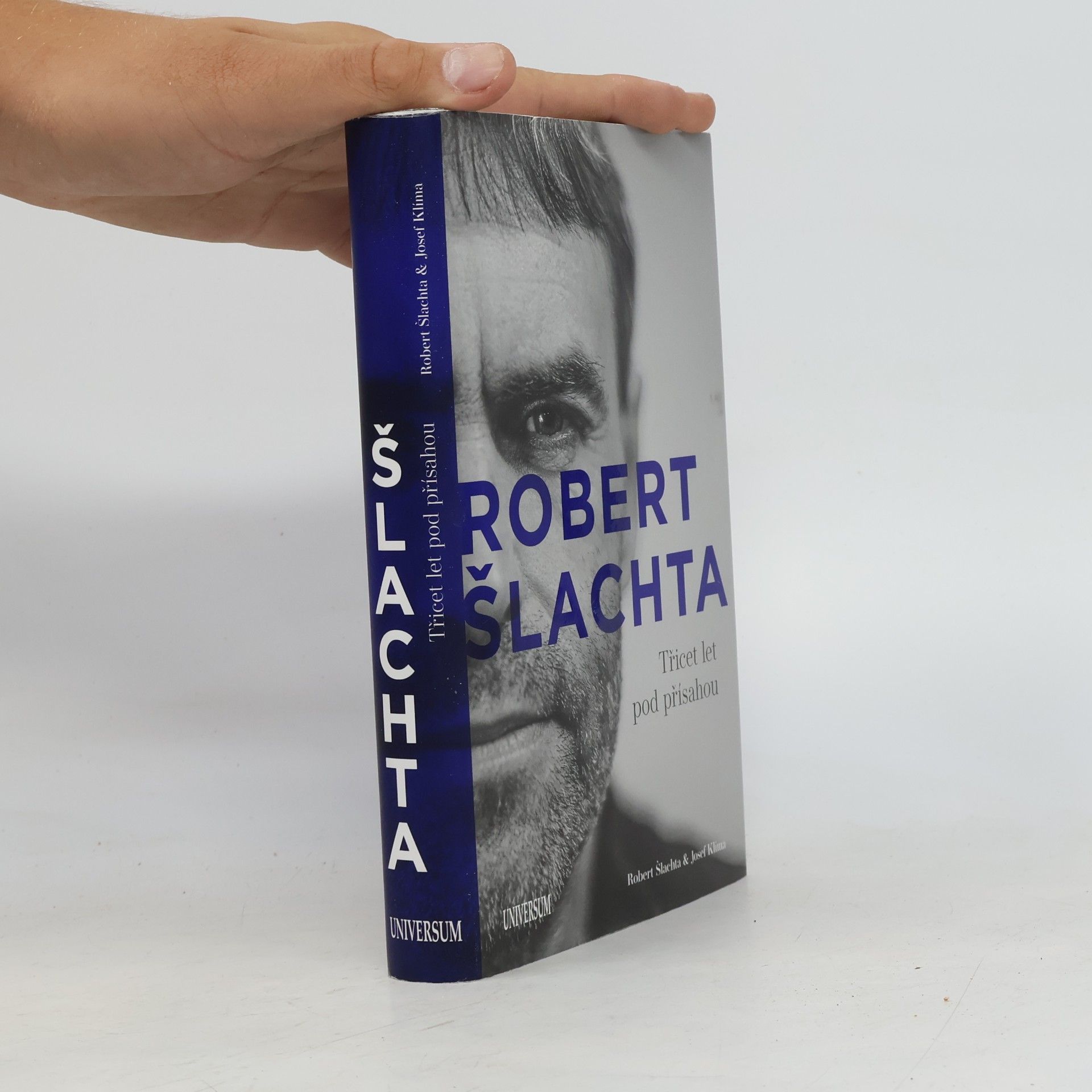 Robert Šlachta Robert Šlachta. Třicet let pod přísahou