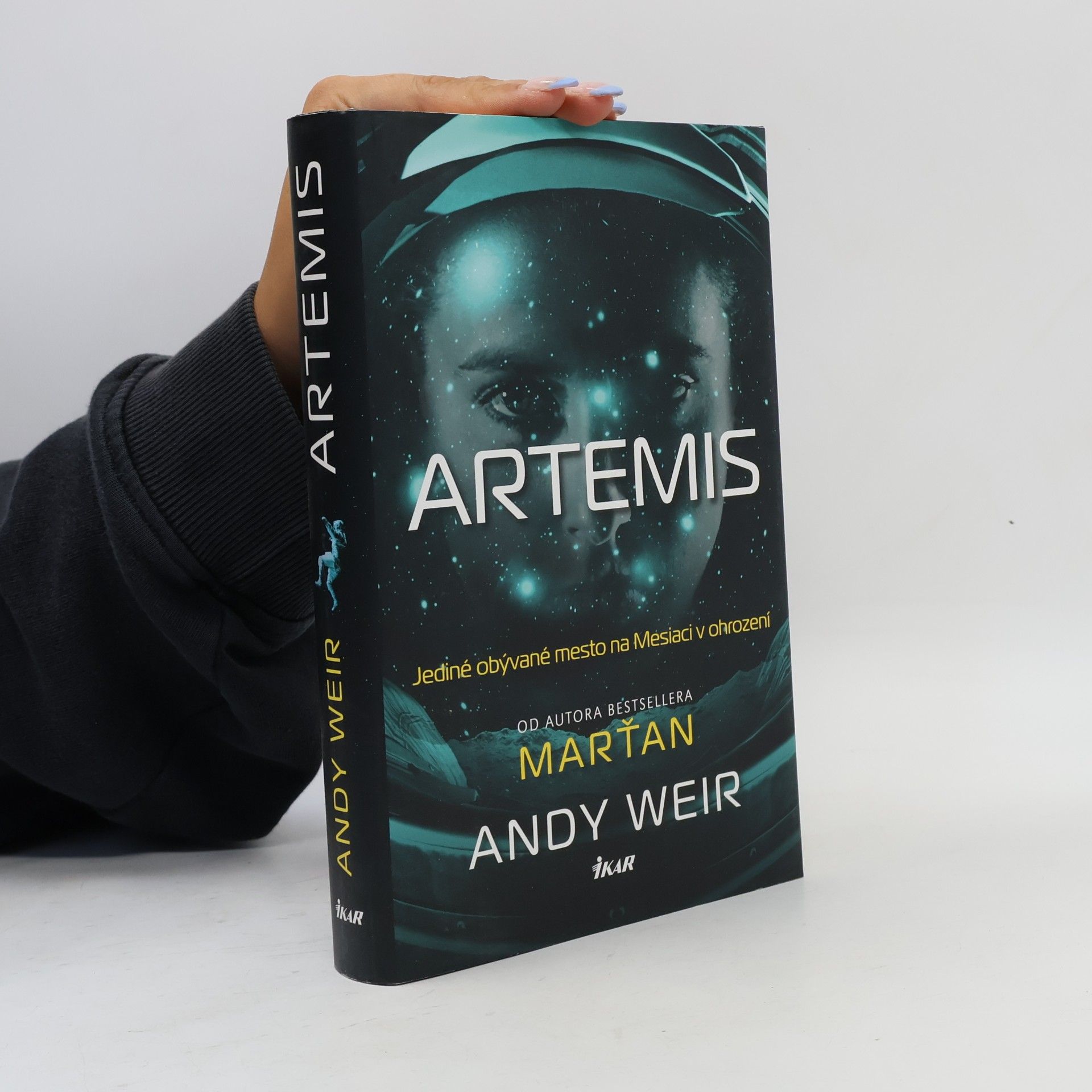 Andy Weir Artemis