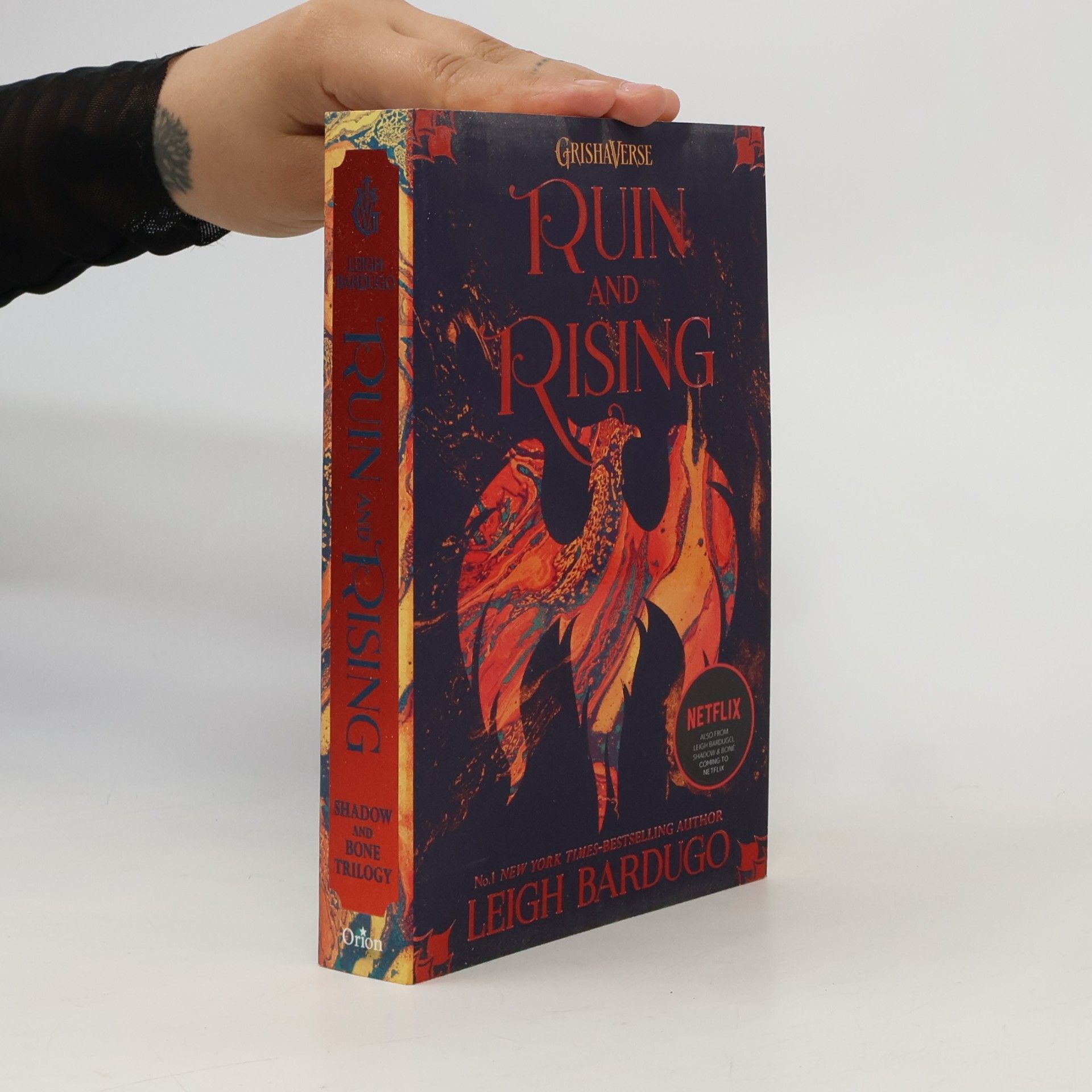 Leigh Bardugo Ruin and rising