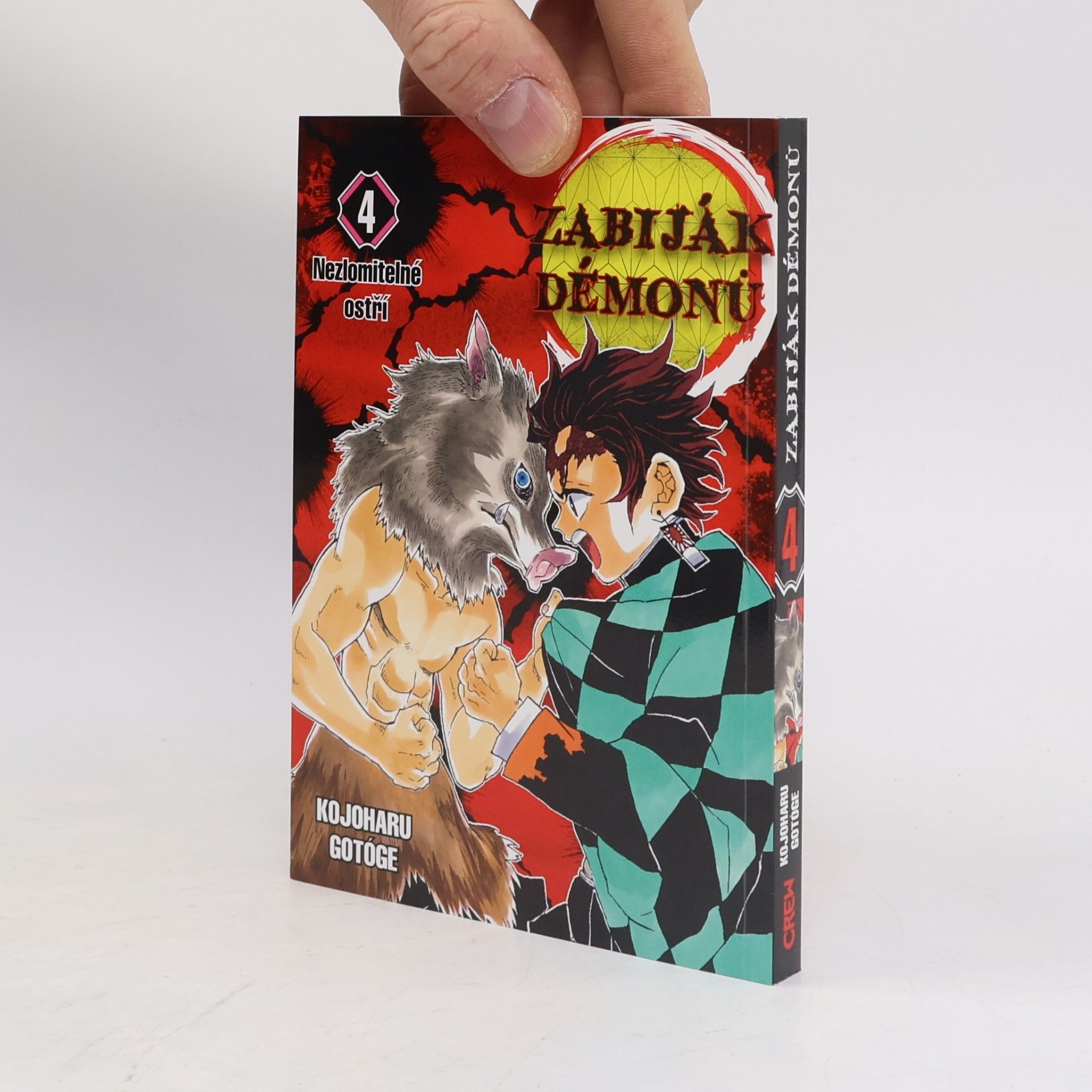 Koyoharu Gotōge Zabiják démonů 4. Nezlomitelné ostří