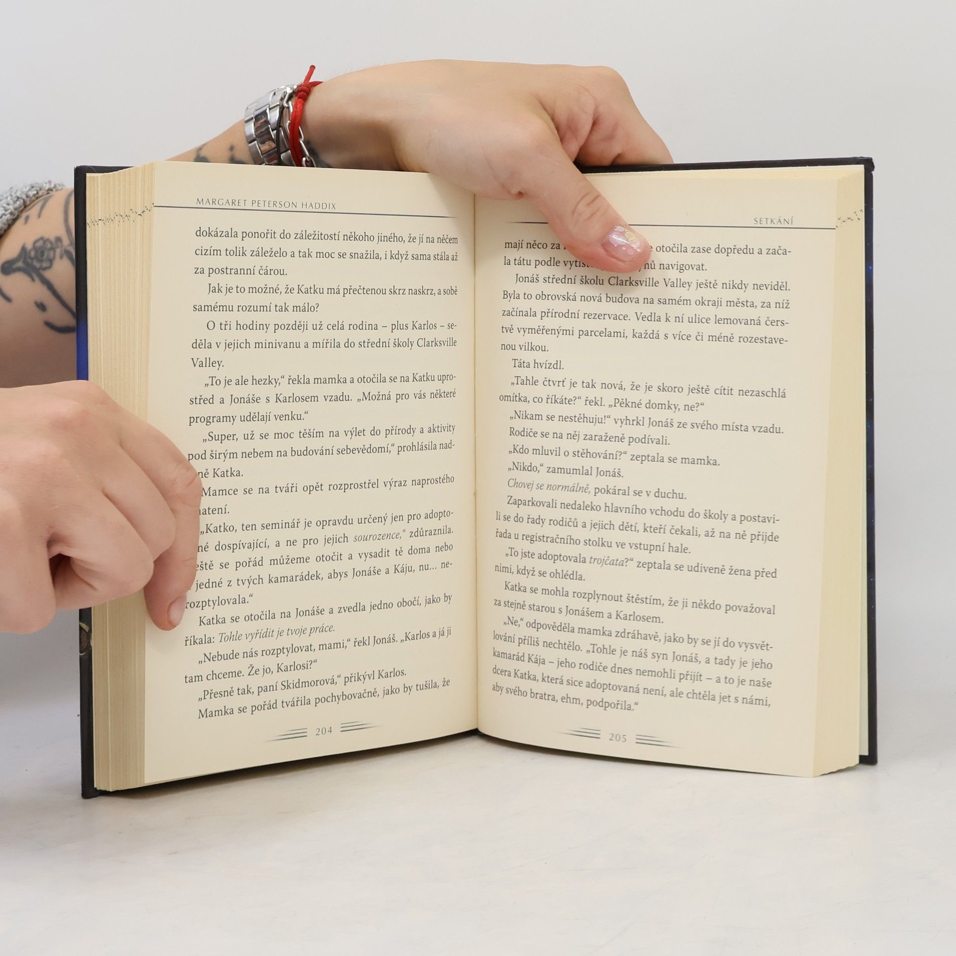 Haddix Margaret Peterson Trosečníci v čase. Setkání