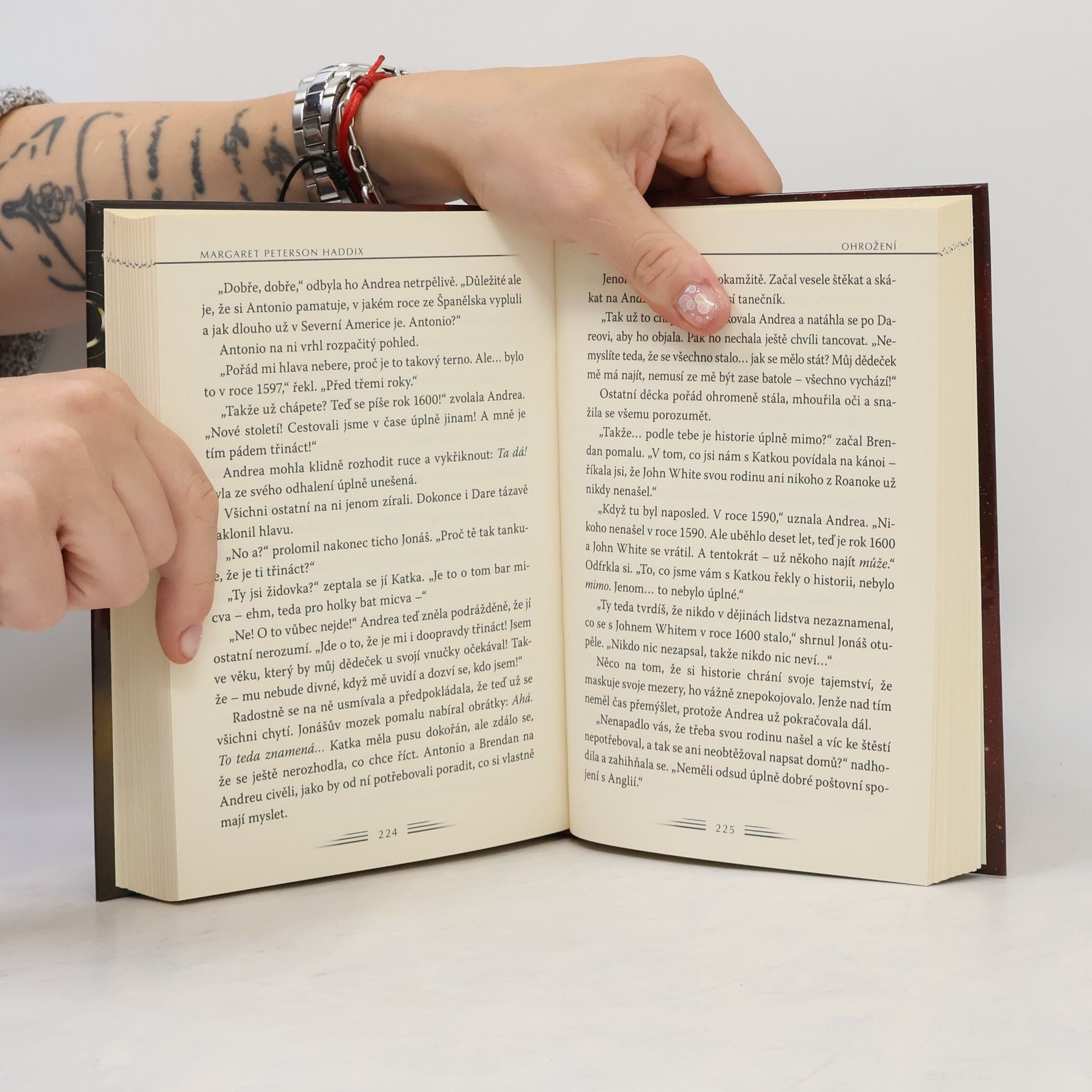 Haddix Margaret Peterson Trosečníci v čase. Ohrožení