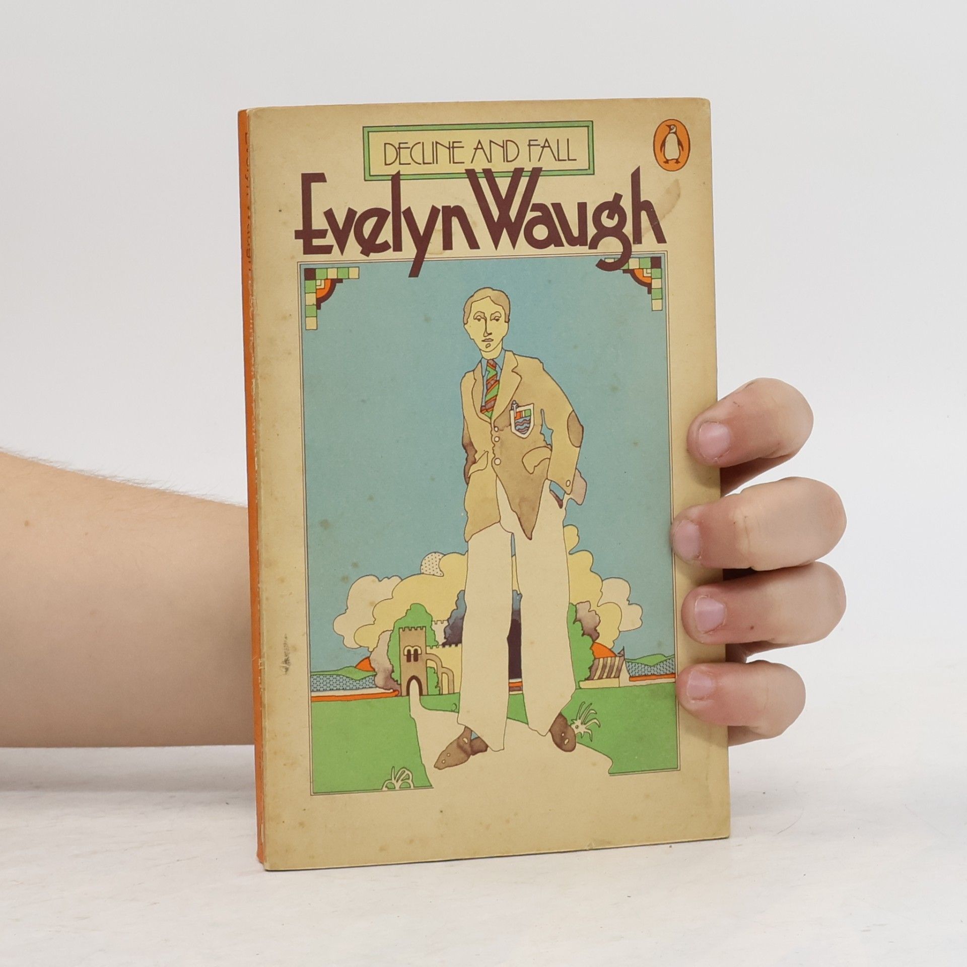 Evelyn Waugh Decline and Fall
