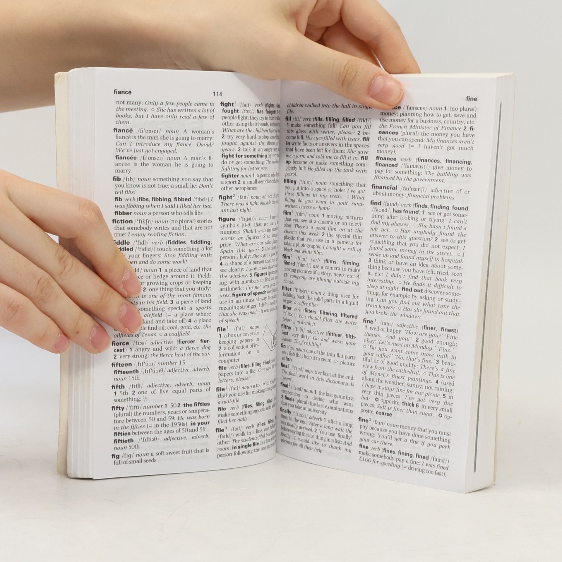 Angela Crawley Oxford basic English dictionary