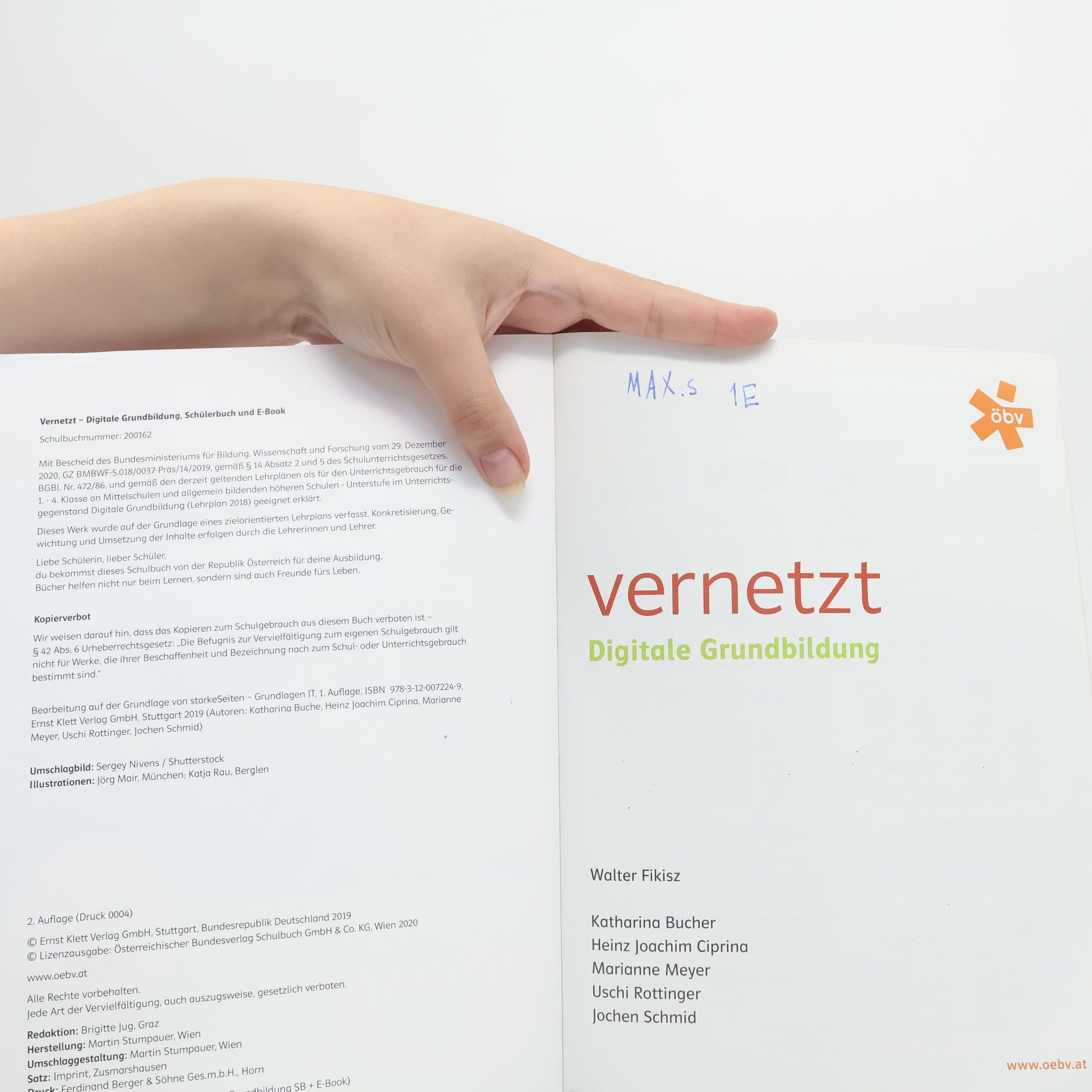 Walter Fikisz Vernetzt - digitale Grundbildung