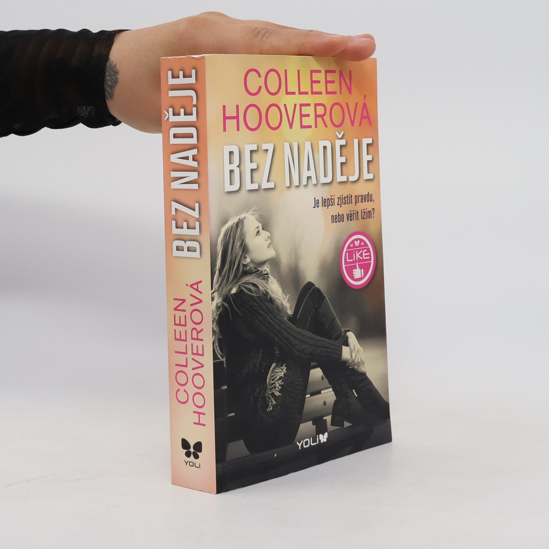 Colleen Hoover Bez naděje