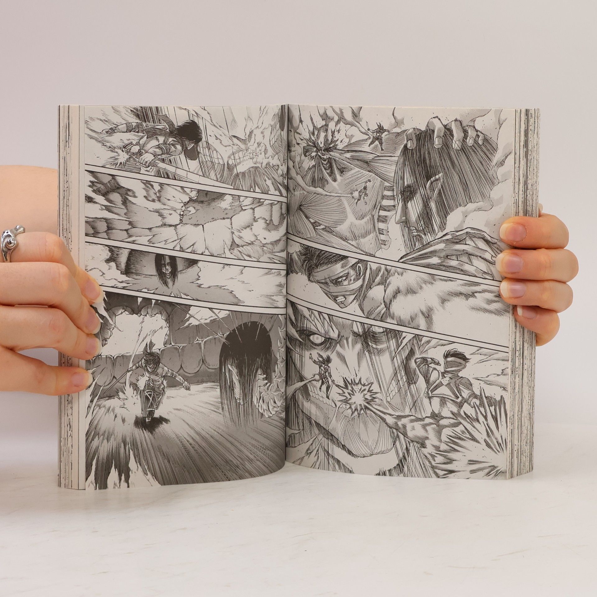 Hajime Isayama Attack on Titan 34