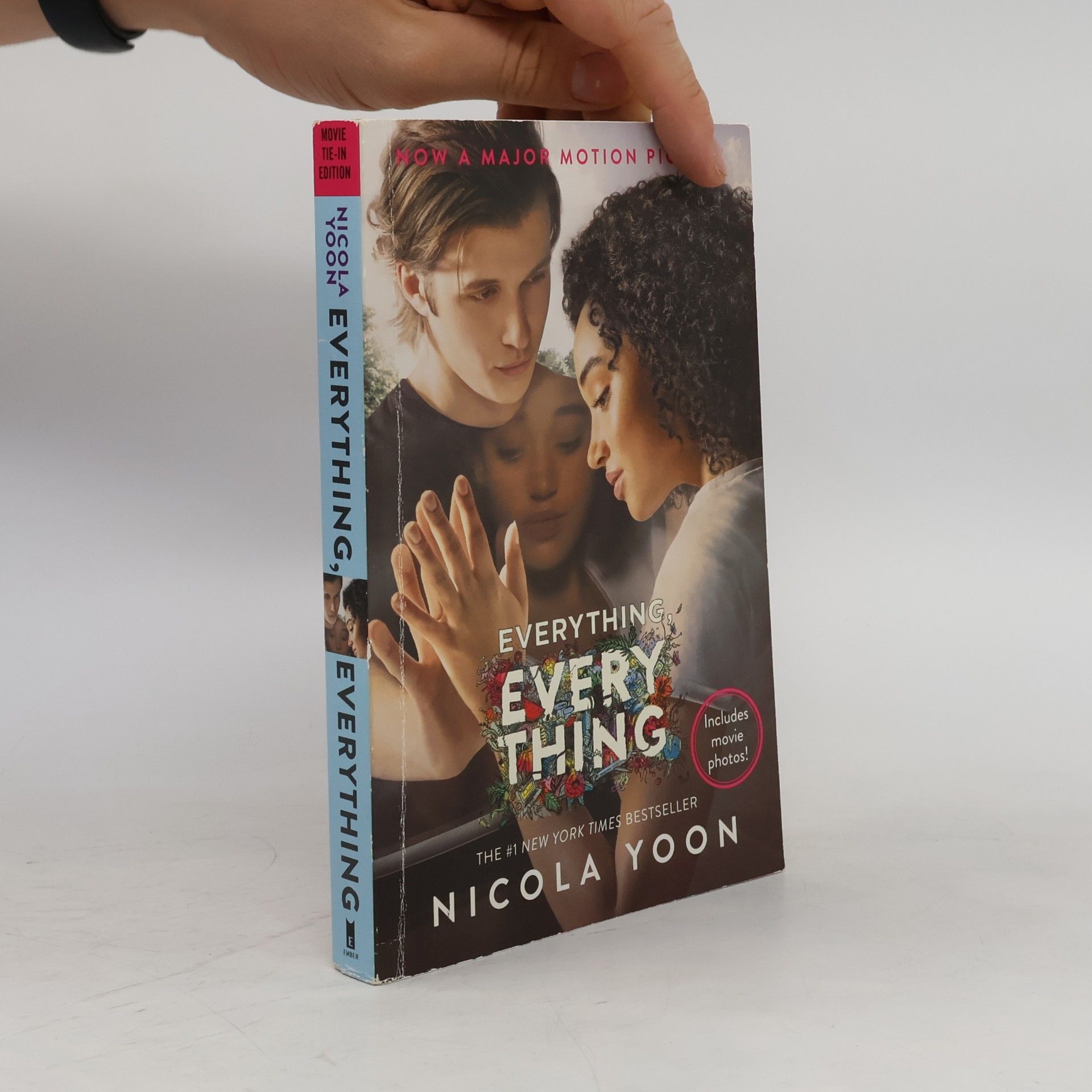 Nicola Yoon Everything, Everything Movie Tie-in Edition