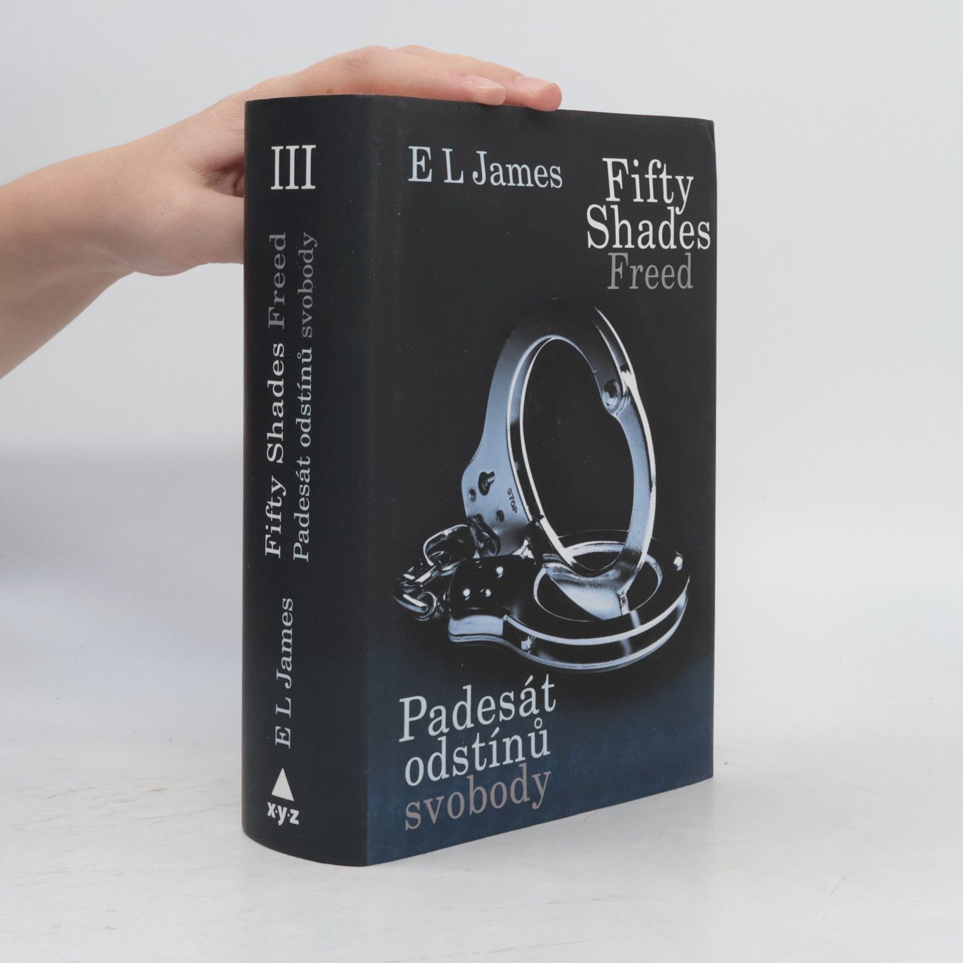 E. L. James Padesát odstínů svobody